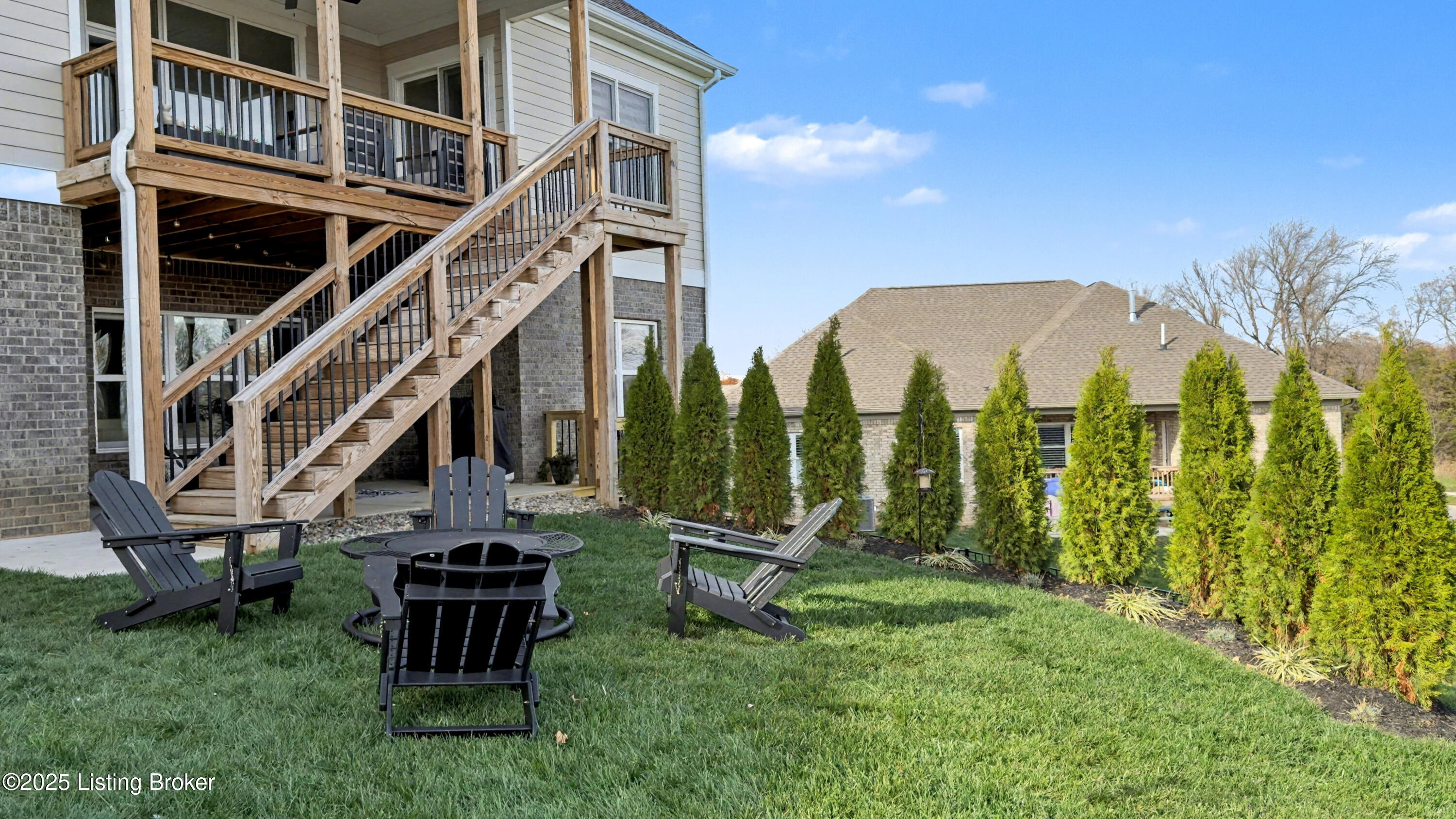 7388 Edith Way