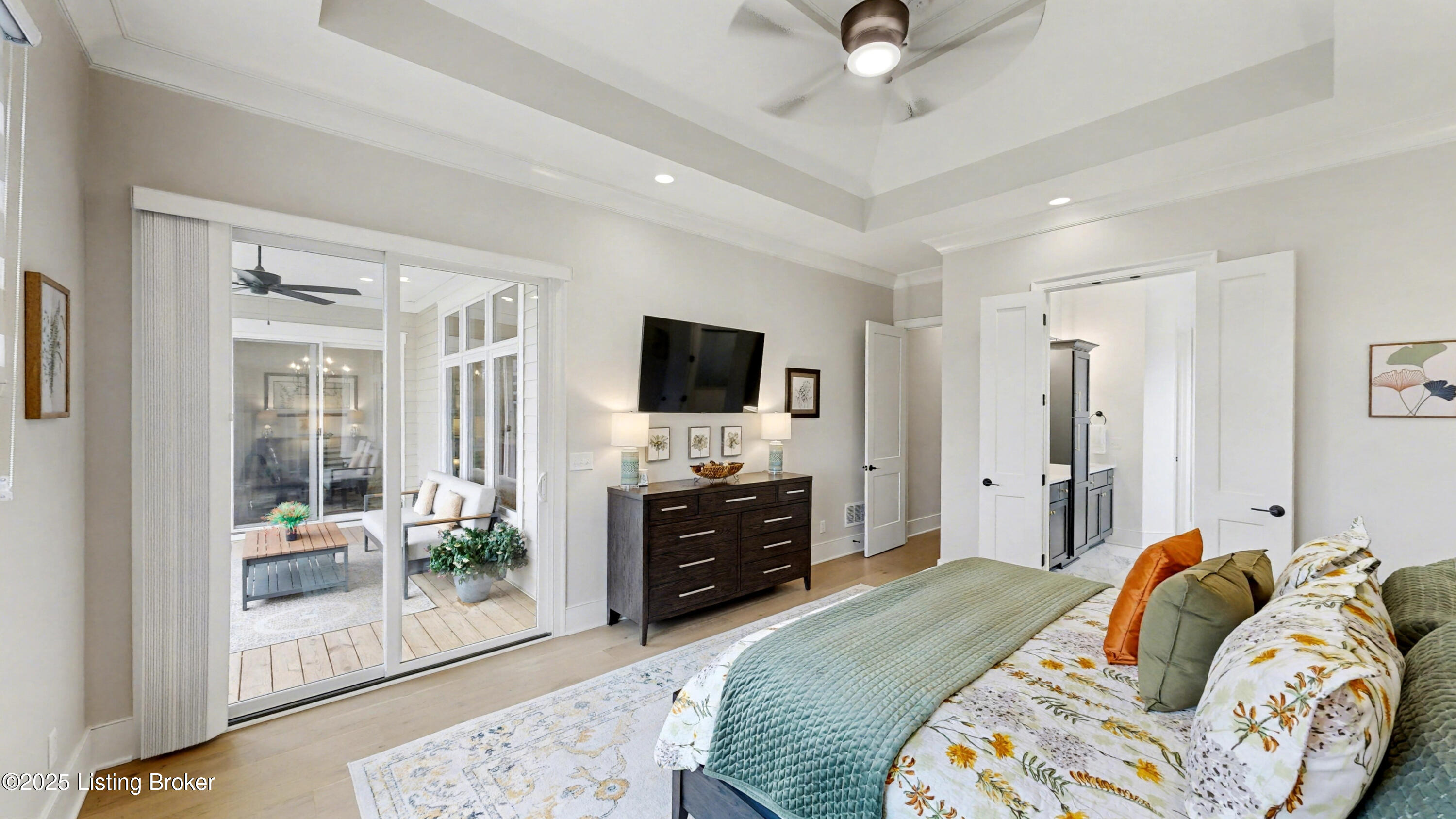 7388 Edith Way