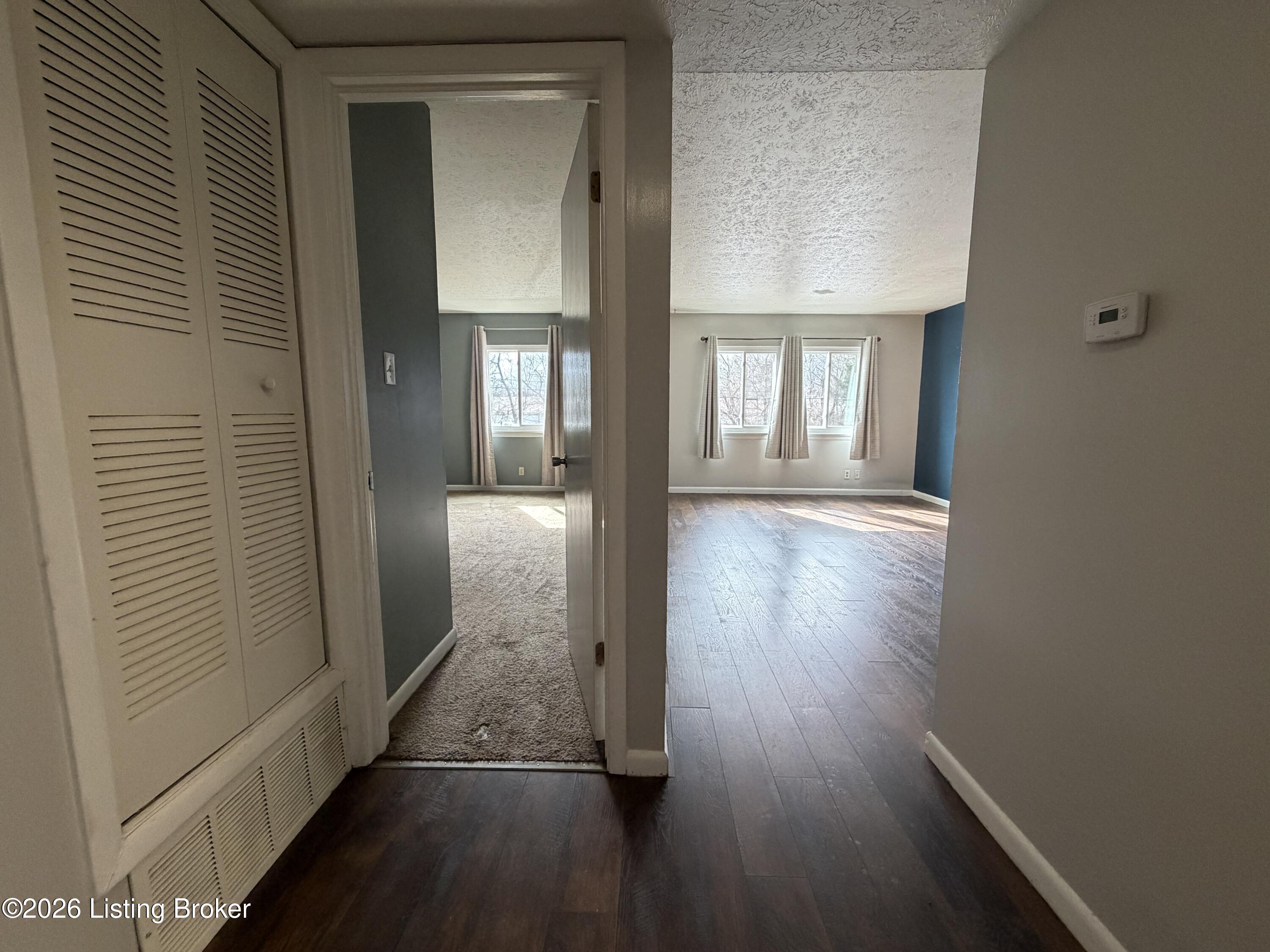 1935 Gardiner Ln APT B27