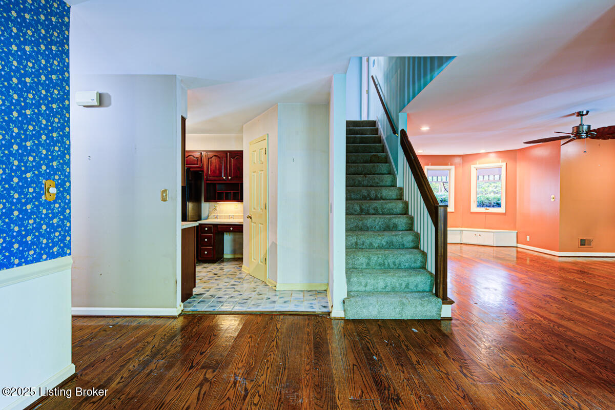 9020 Woodlily Trail