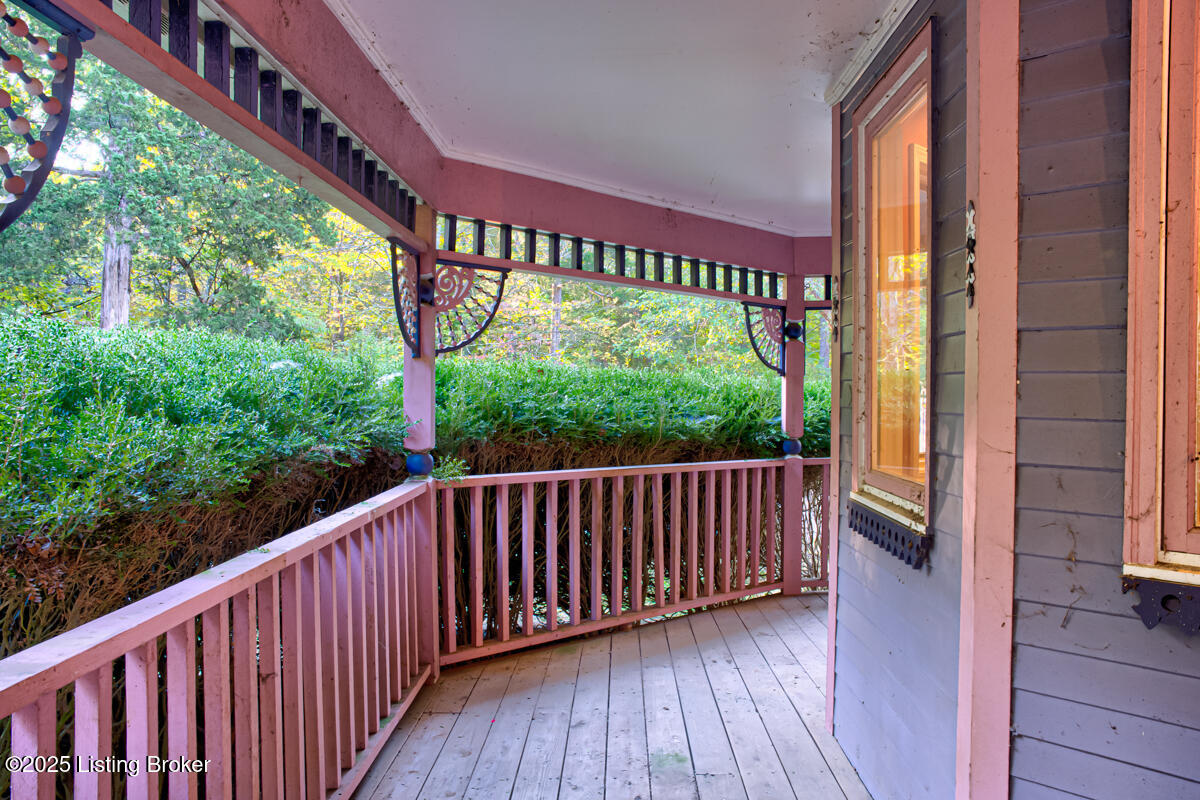 9020 Woodlily Trail