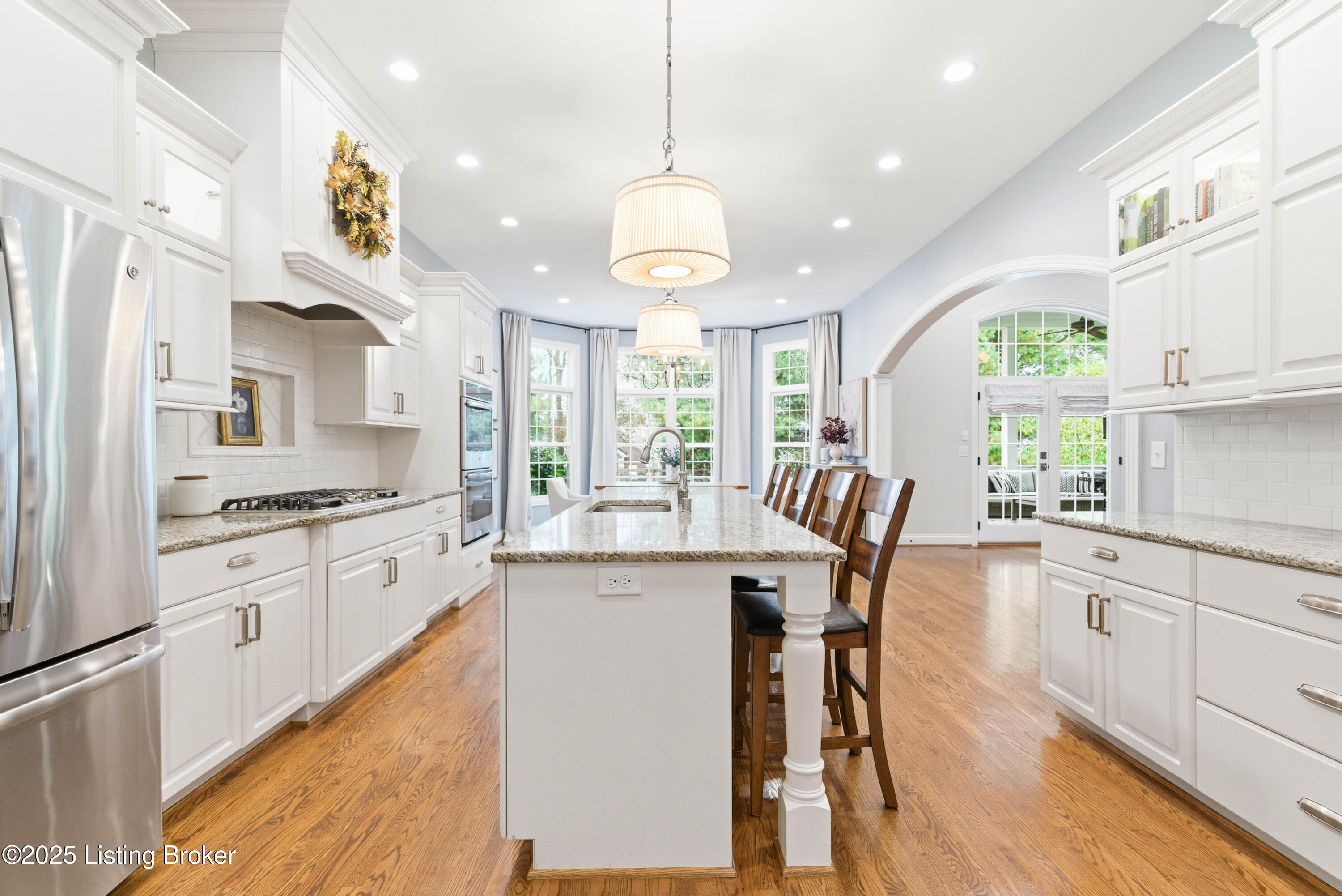 7607 Beechspring Farm Blvd
