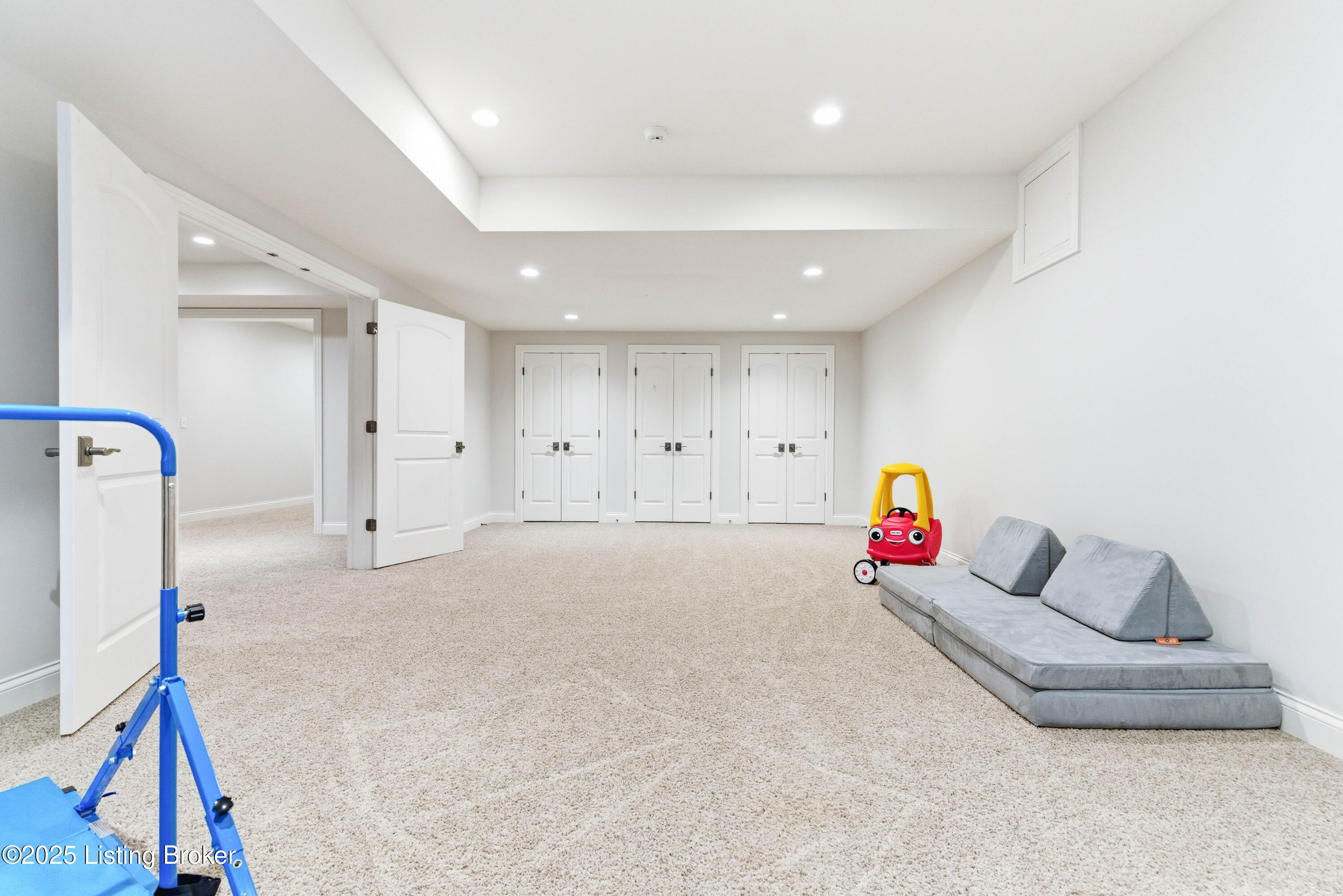 7607 Beechspring Farm Blvd