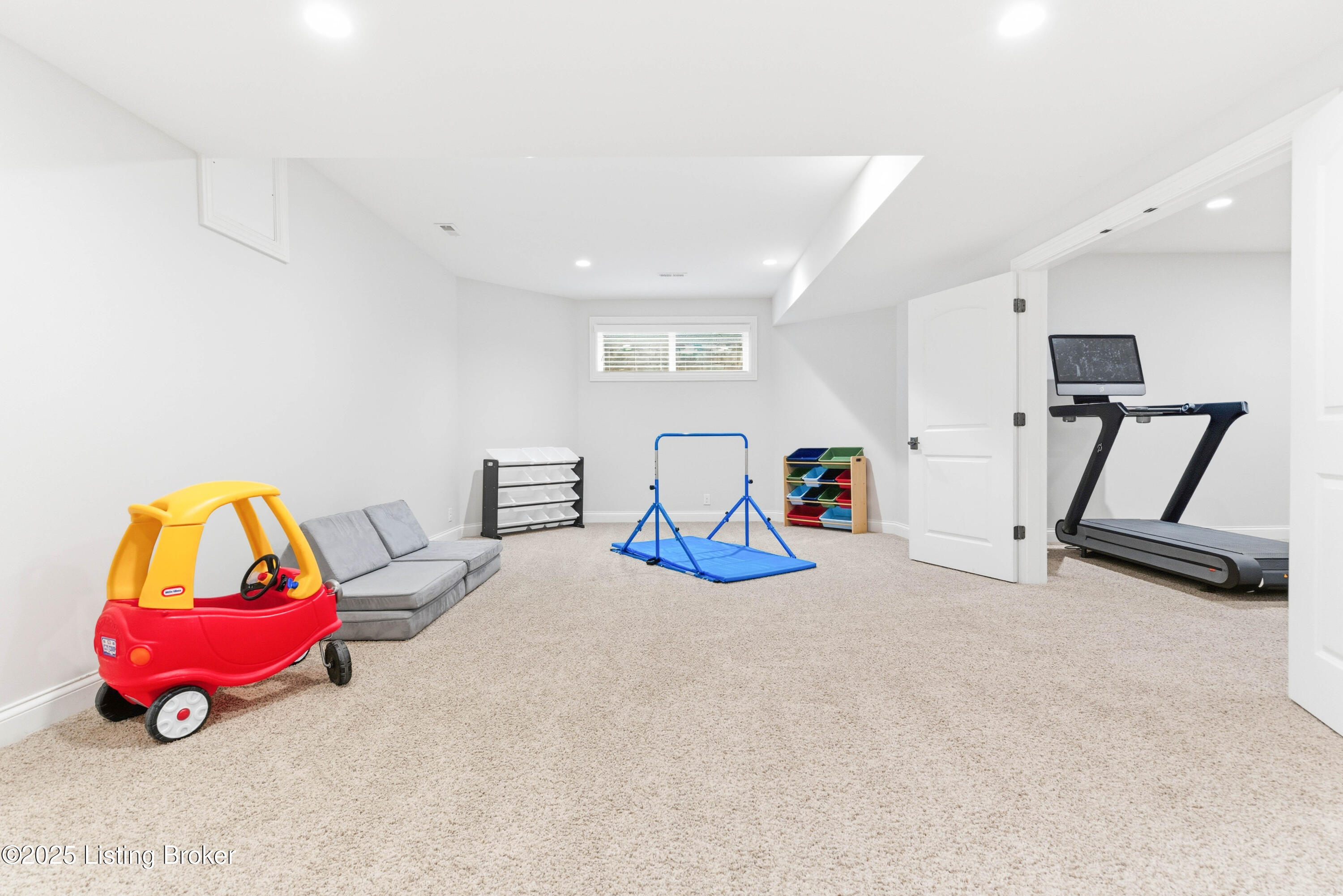 7607 Beechspring Farm Blvd