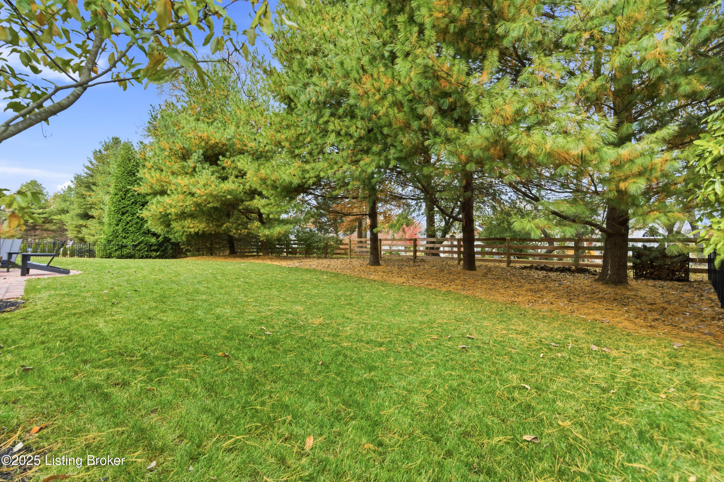7607 Beechspring Farm Blvd