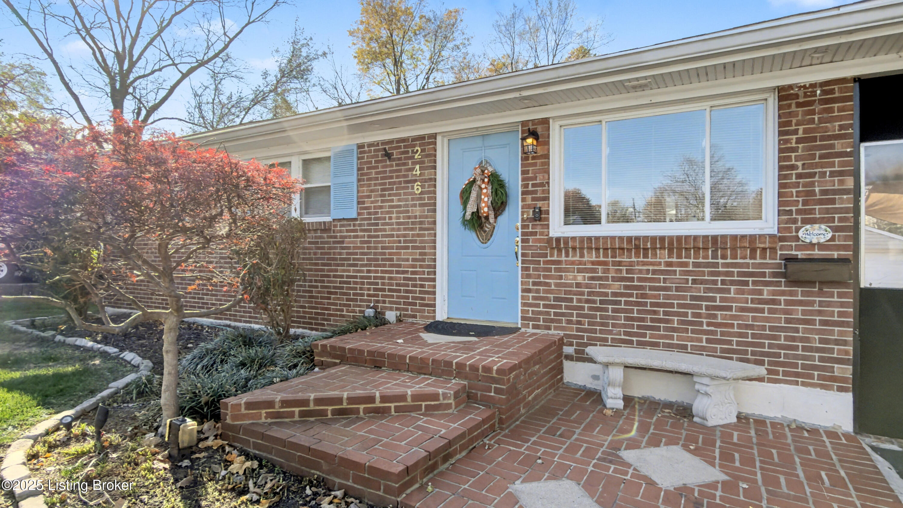246 Derby Ave