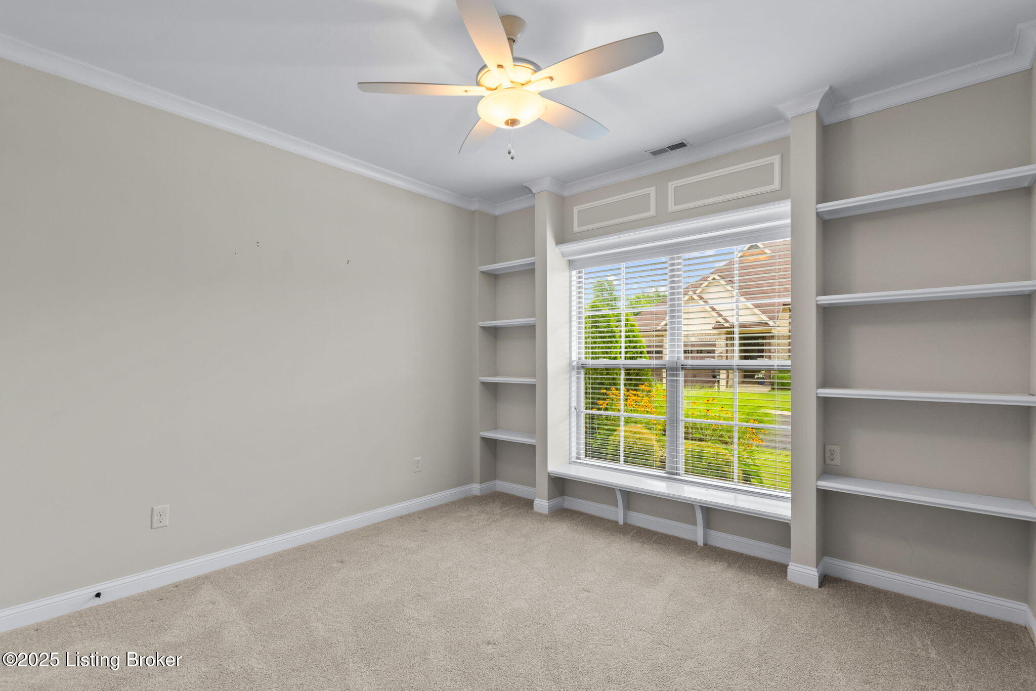 210 Maple Valley Rd