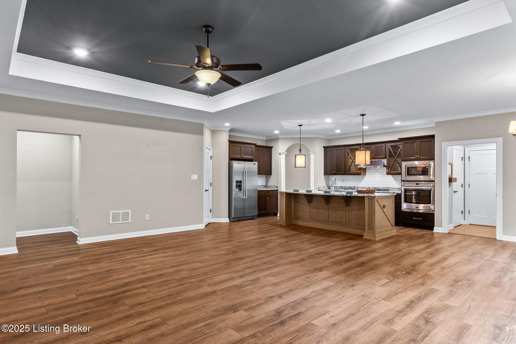 210 Maple Valley Rd