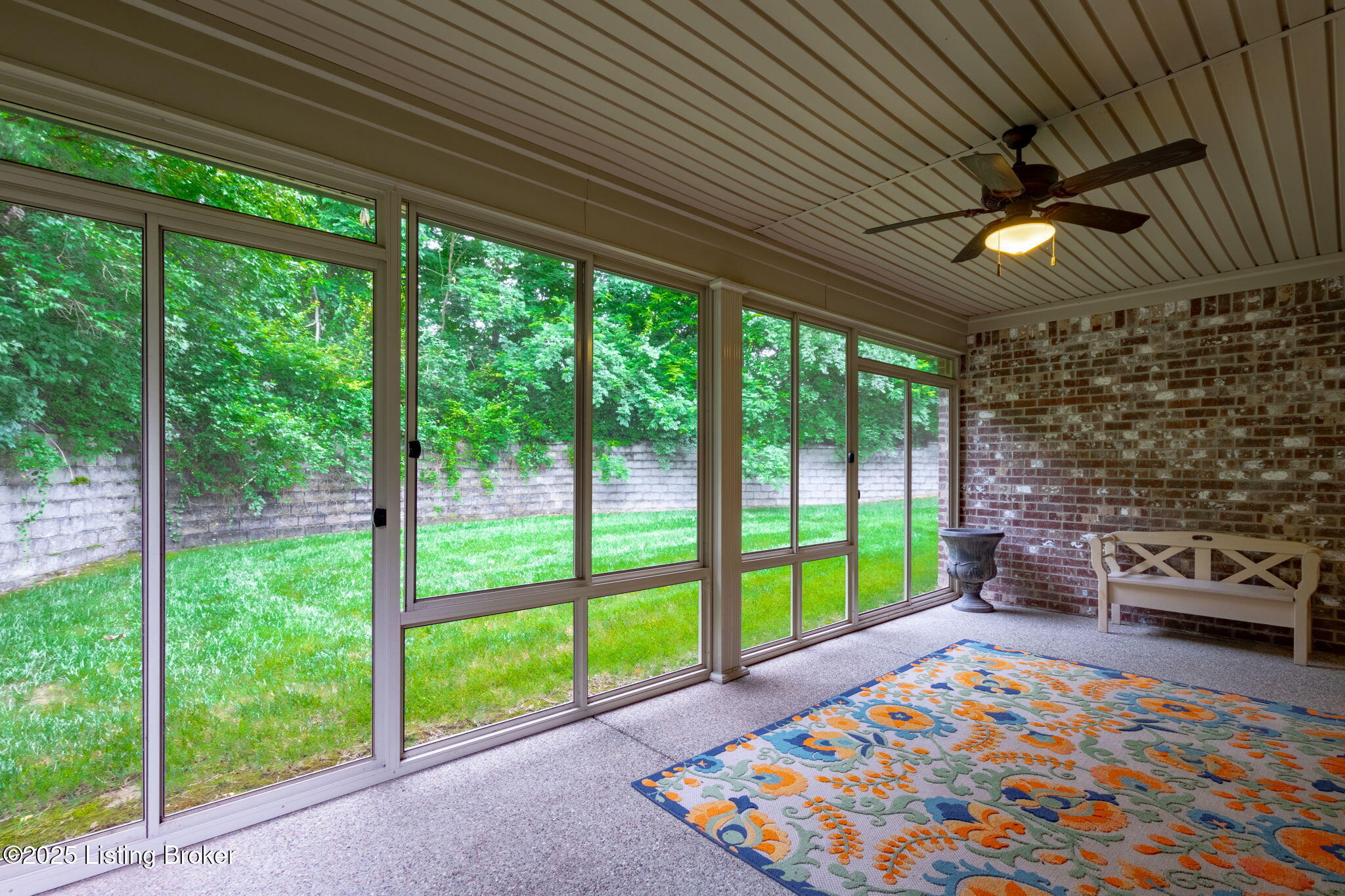 210 Maple Valley Rd
