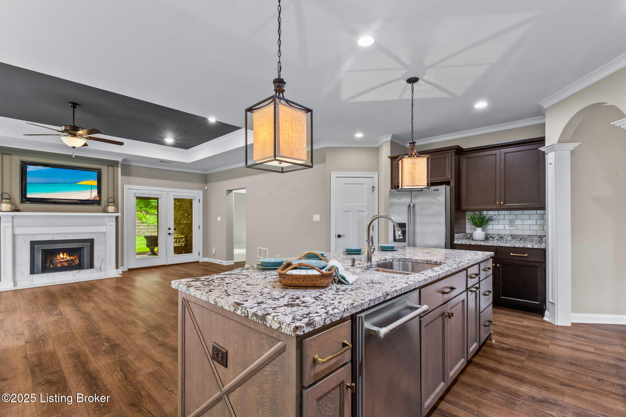 210 Maple Valley Rd