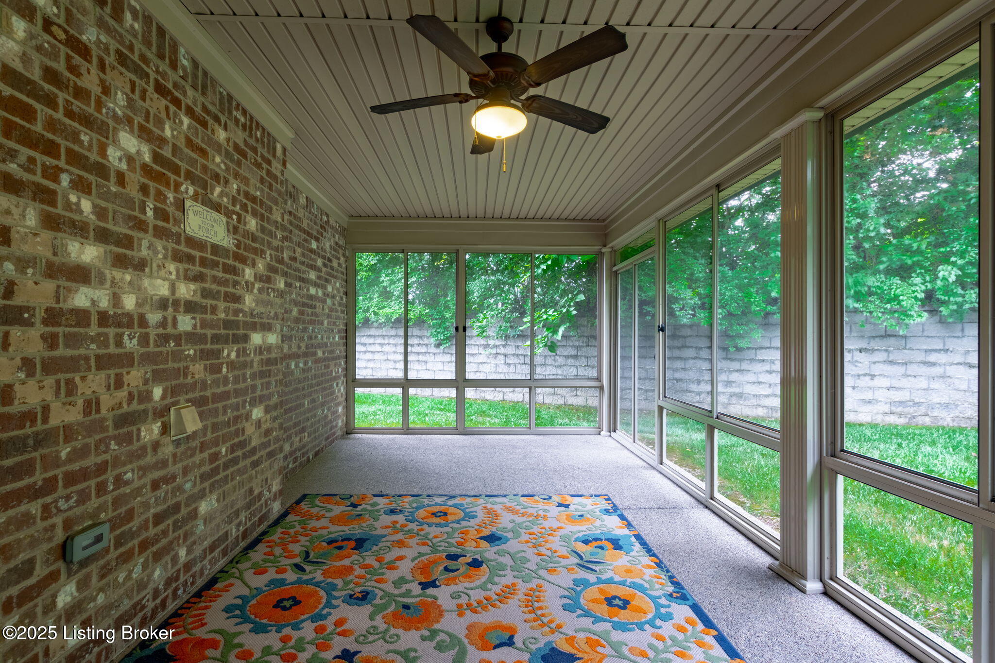 210 Maple Valley Rd