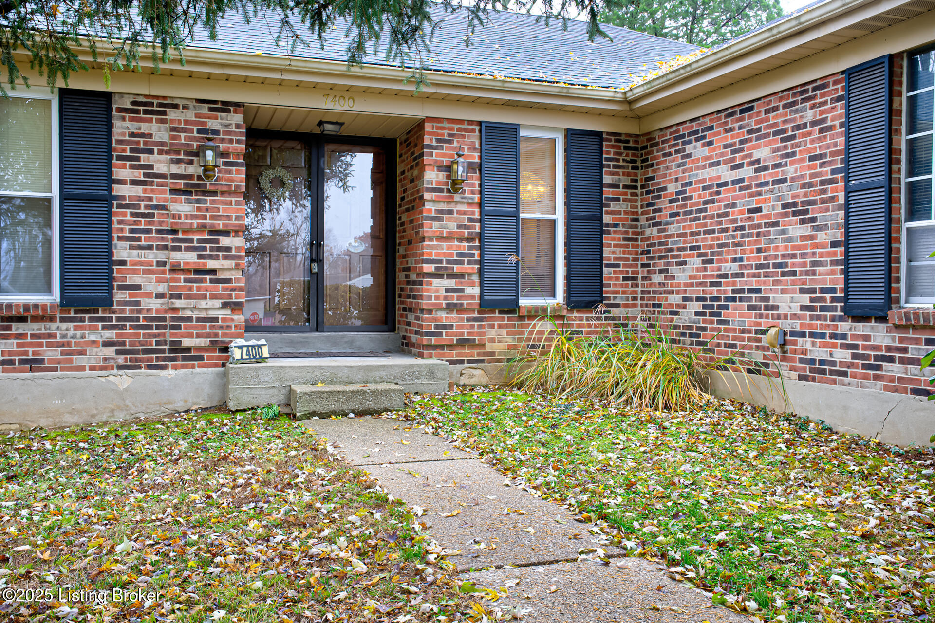 7400 Stone Bluff Ct