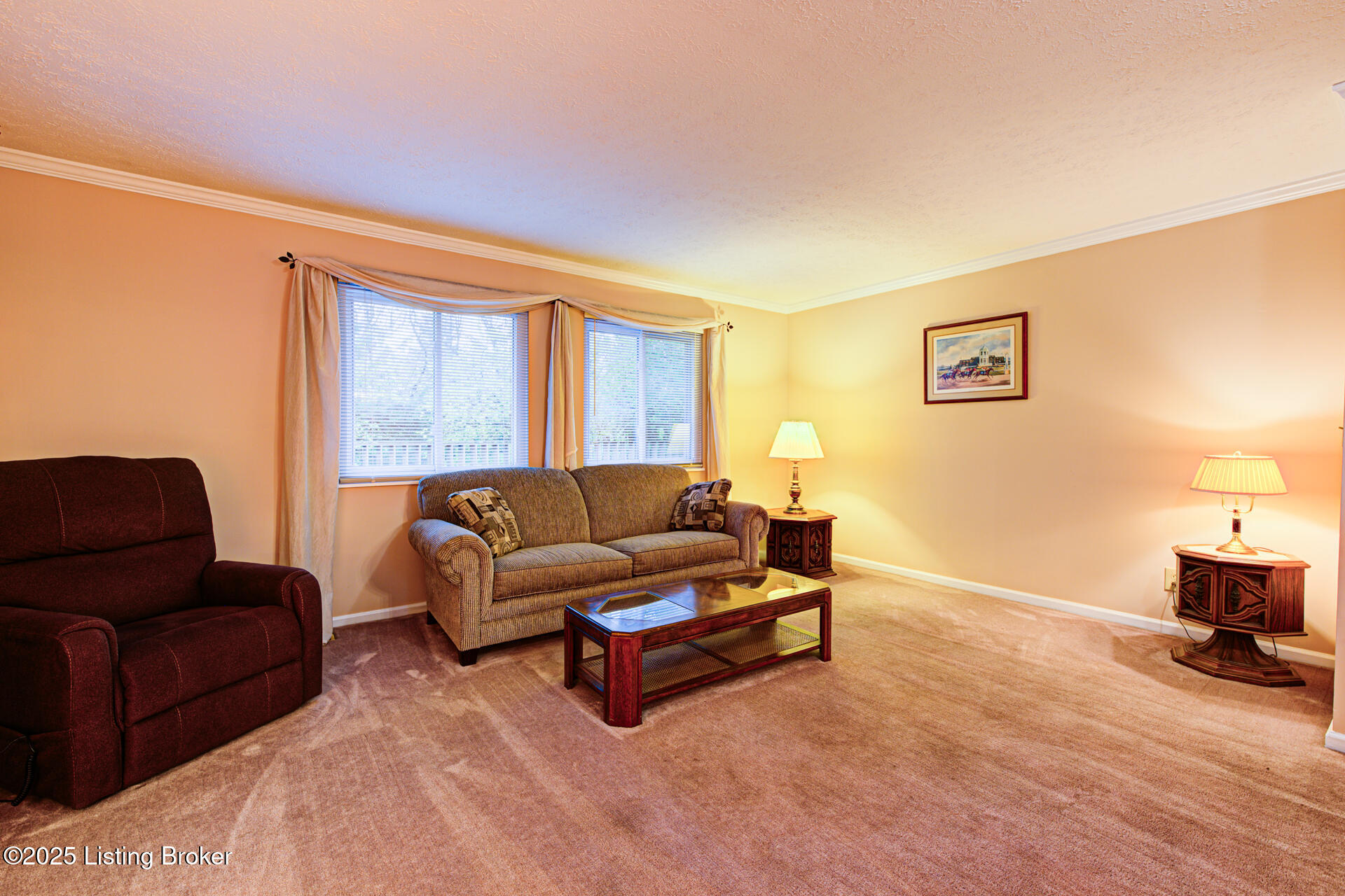 7400 Stone Bluff Ct