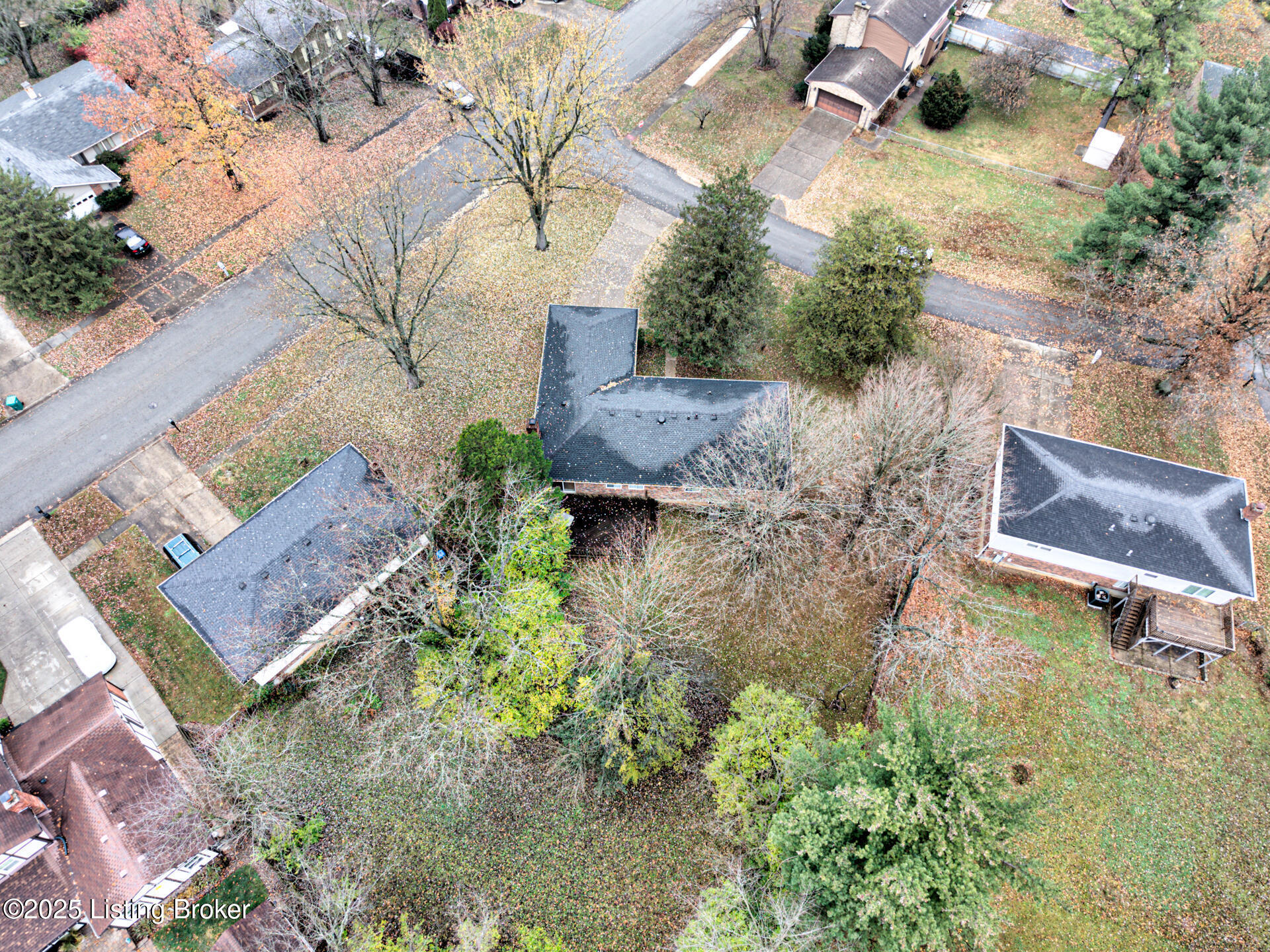 7400 Stone Bluff Ct