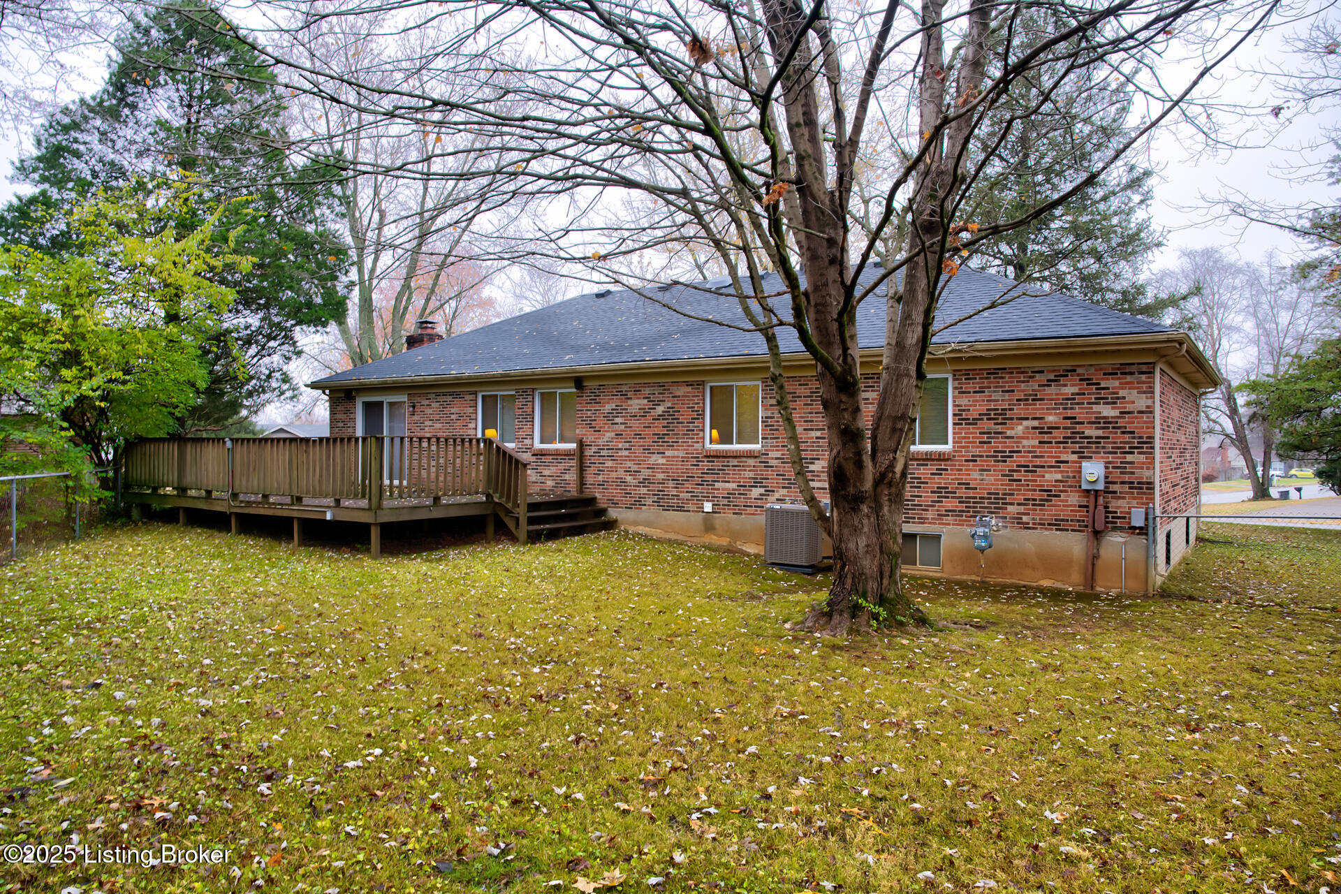7400 Stone Bluff Ct