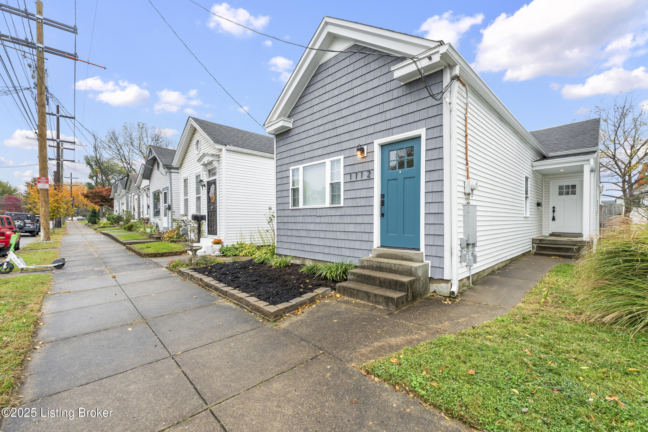 1112 E Burnett Ave