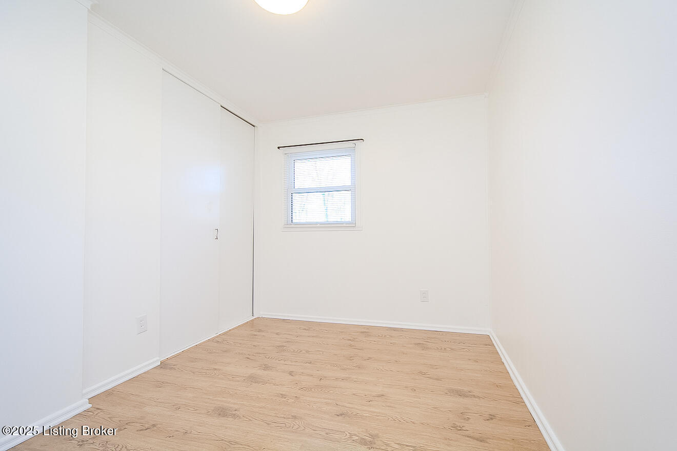 231 Derby Ave