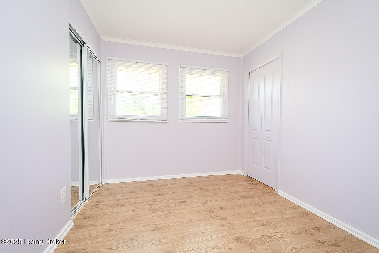 231 Derby Ave