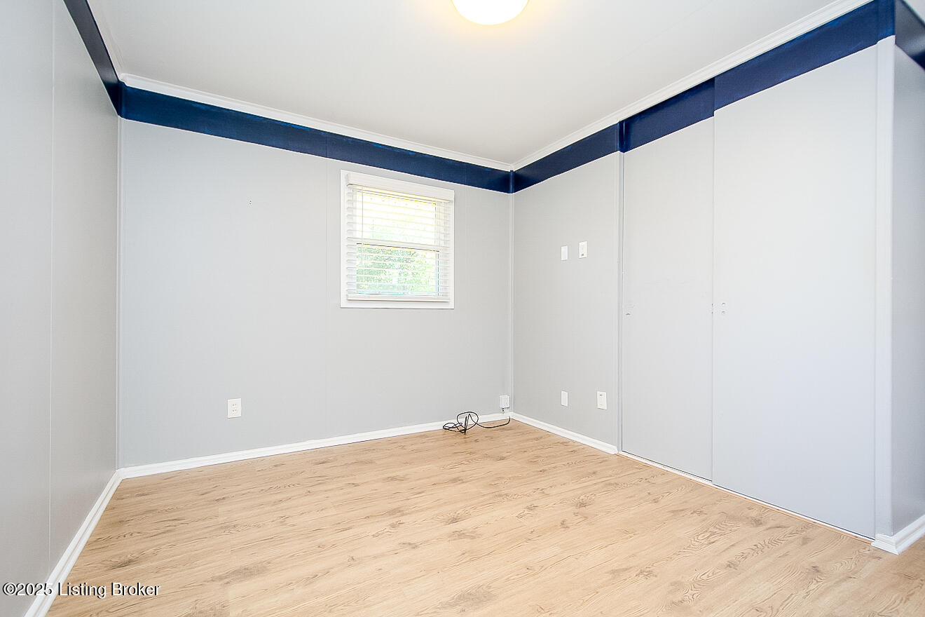 231 Derby Ave