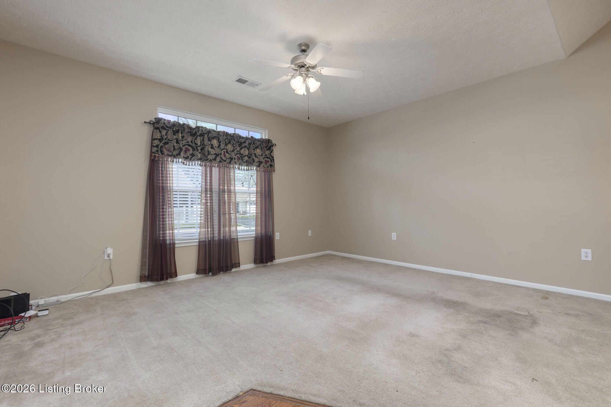 8405 Moss Garden Dr