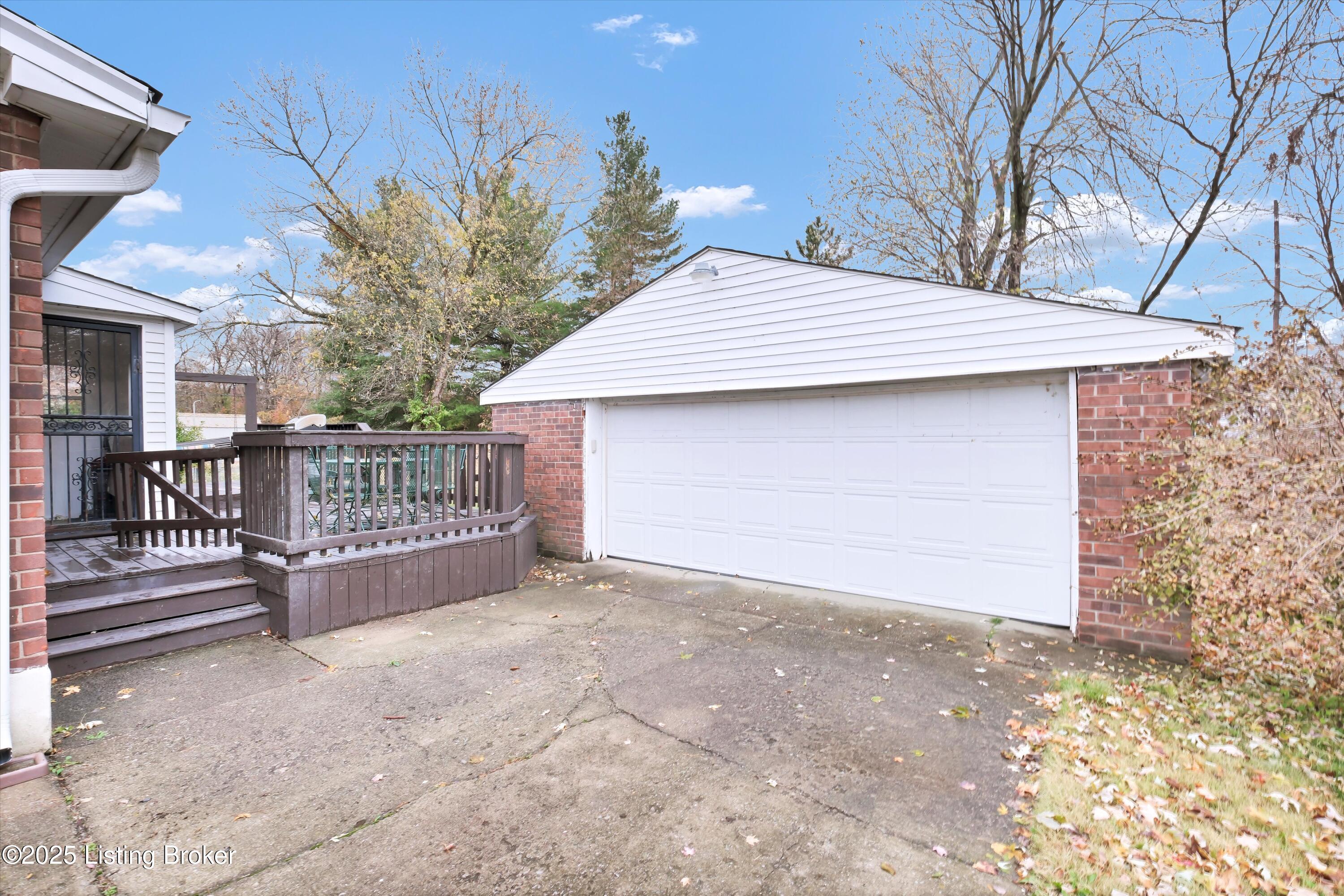 7509 Sherrard Dr