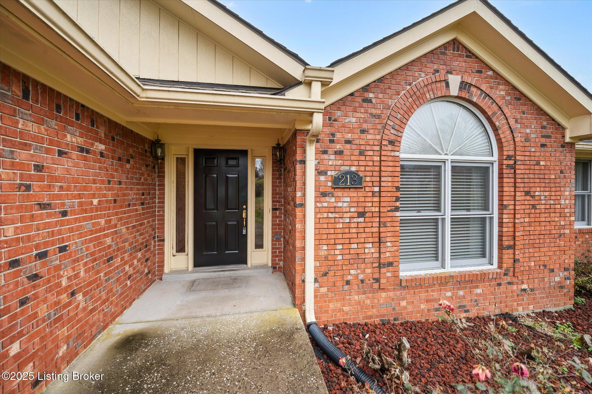 213 Winding Way