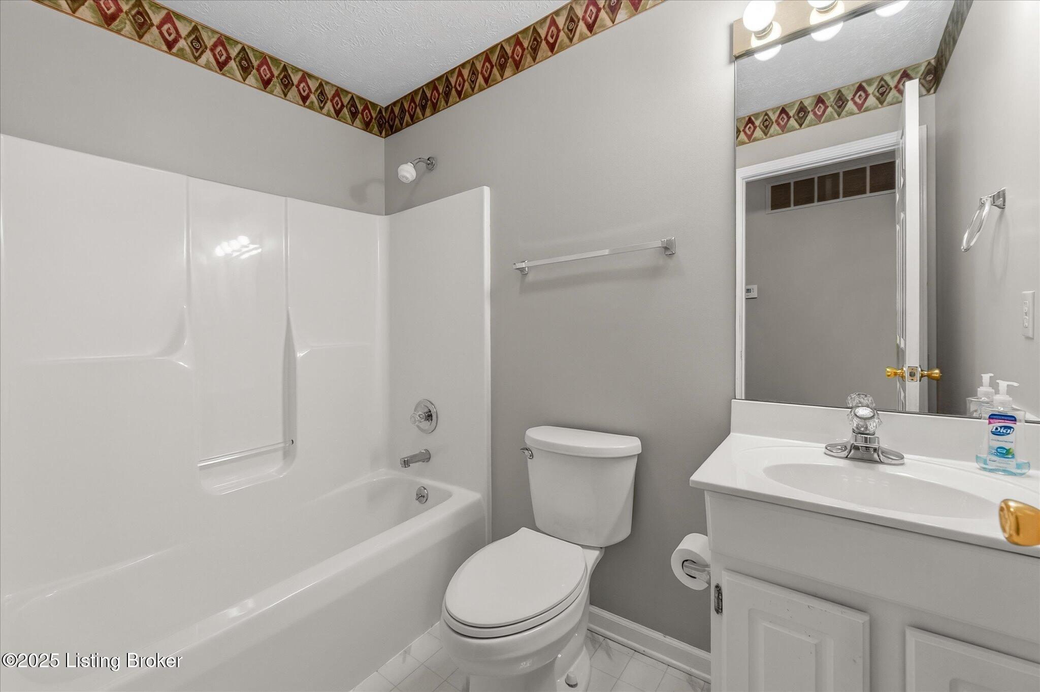 213 Winding Way