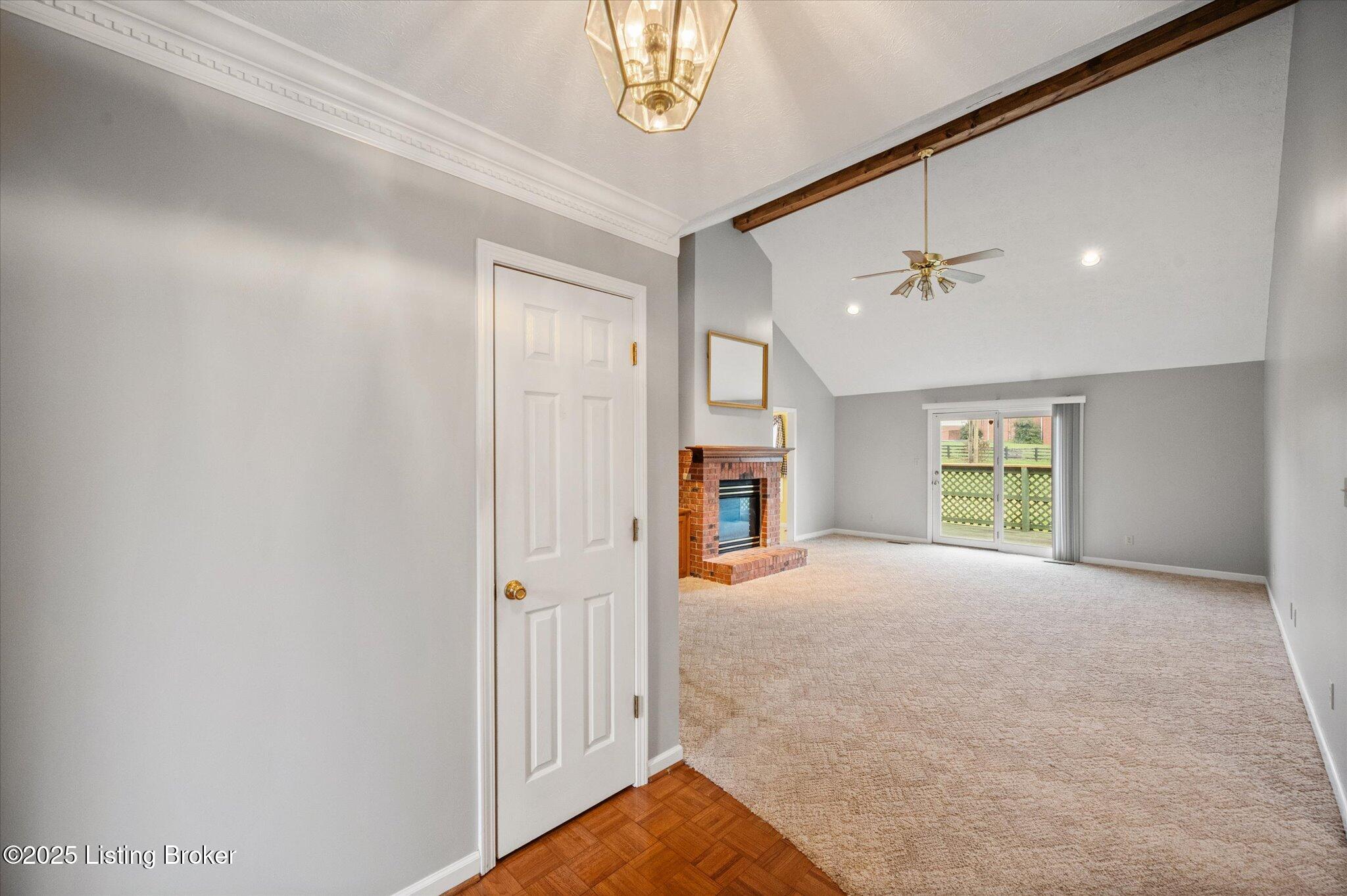 213 Winding Way