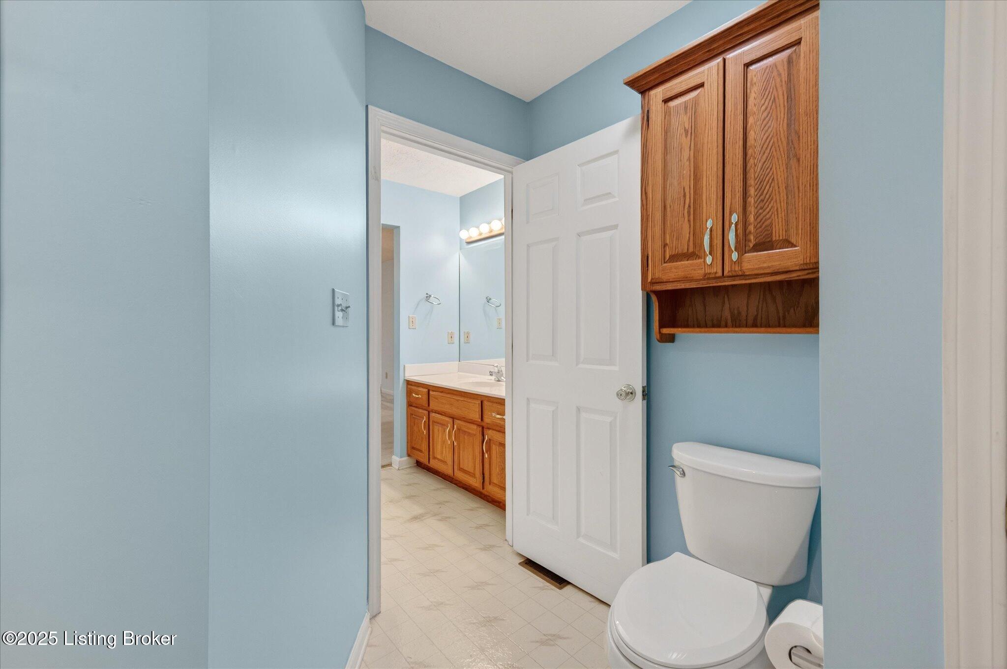 213 Winding Way