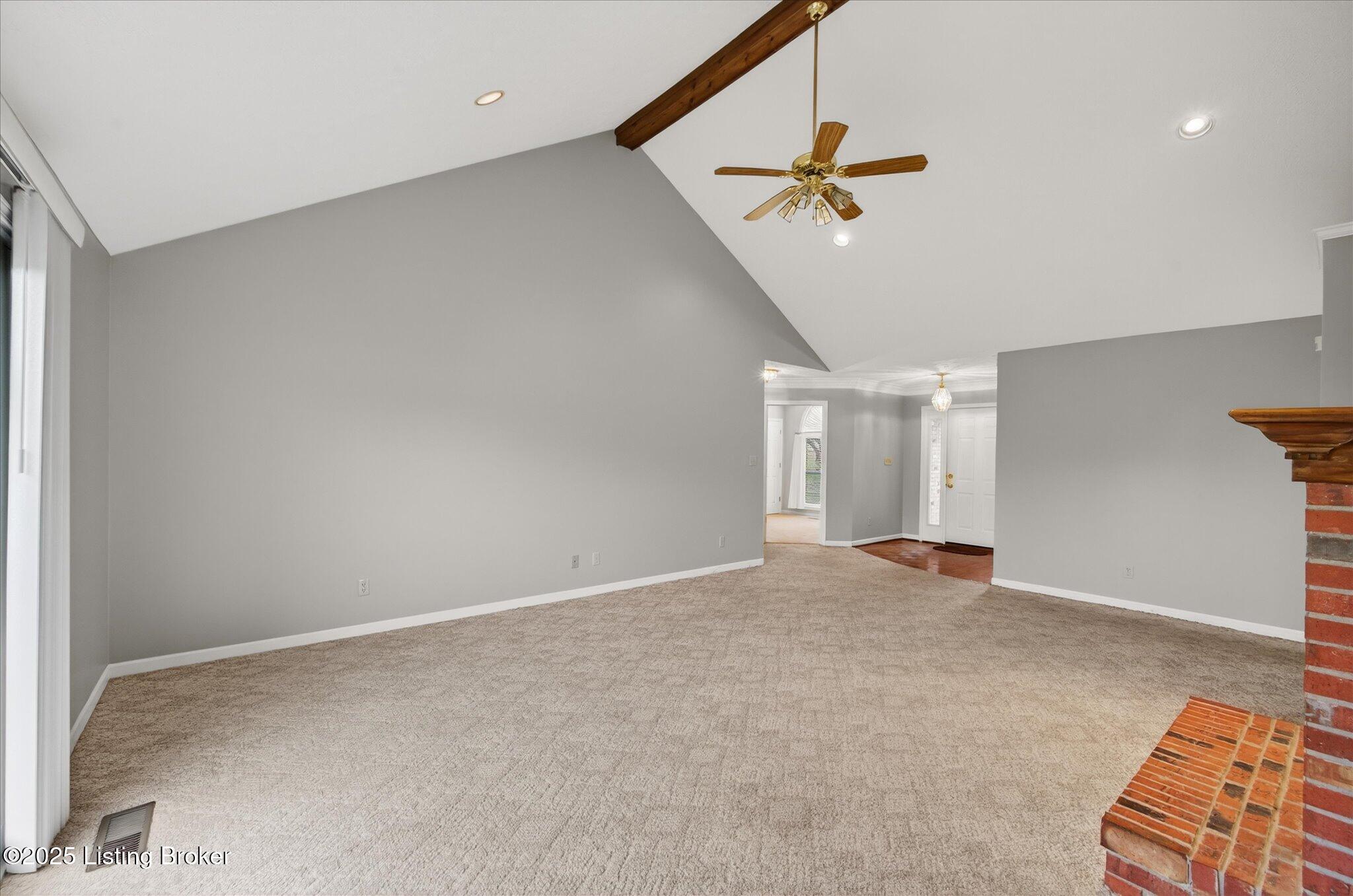 213 Winding Way