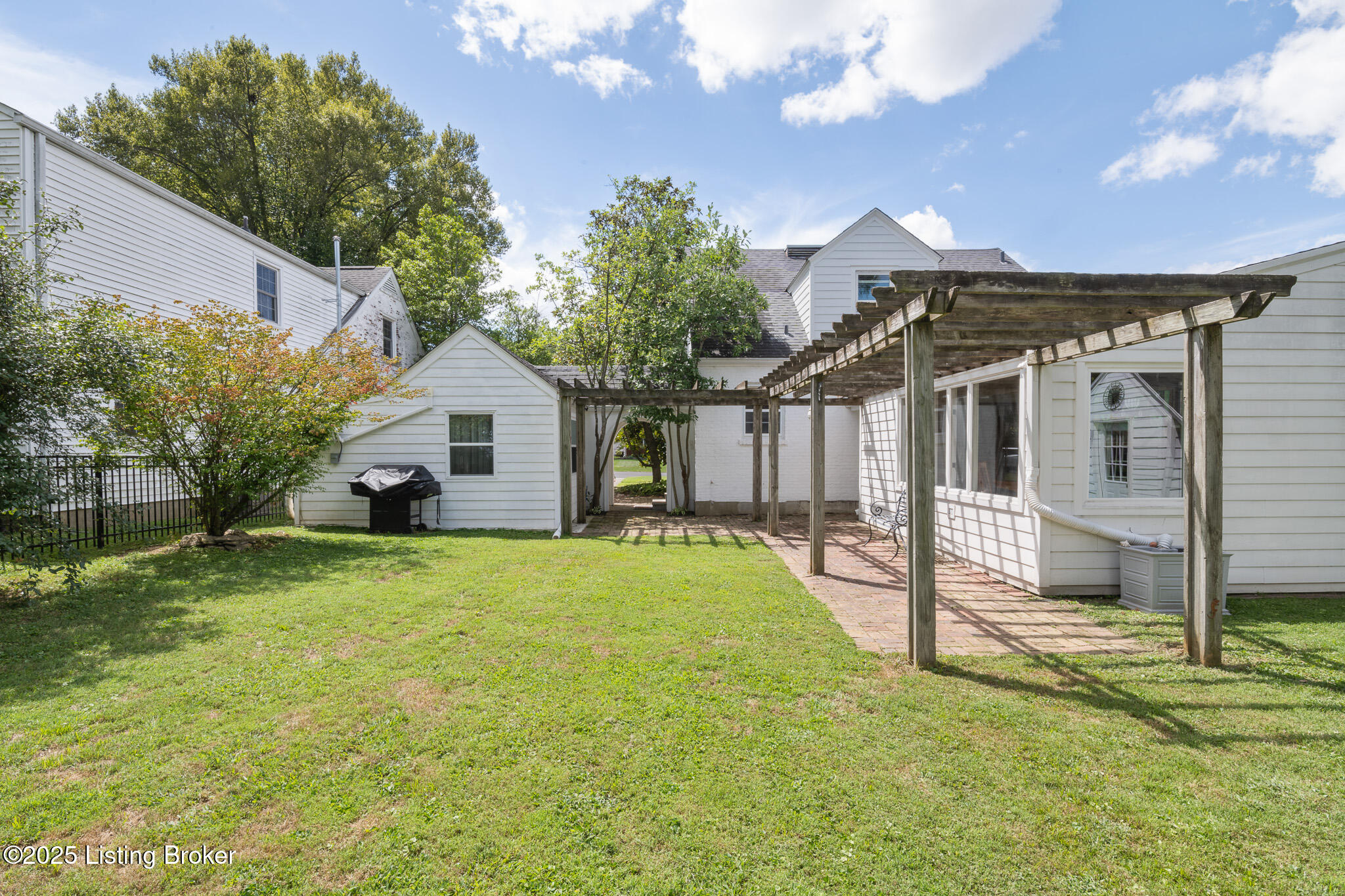 415 Oread Rd