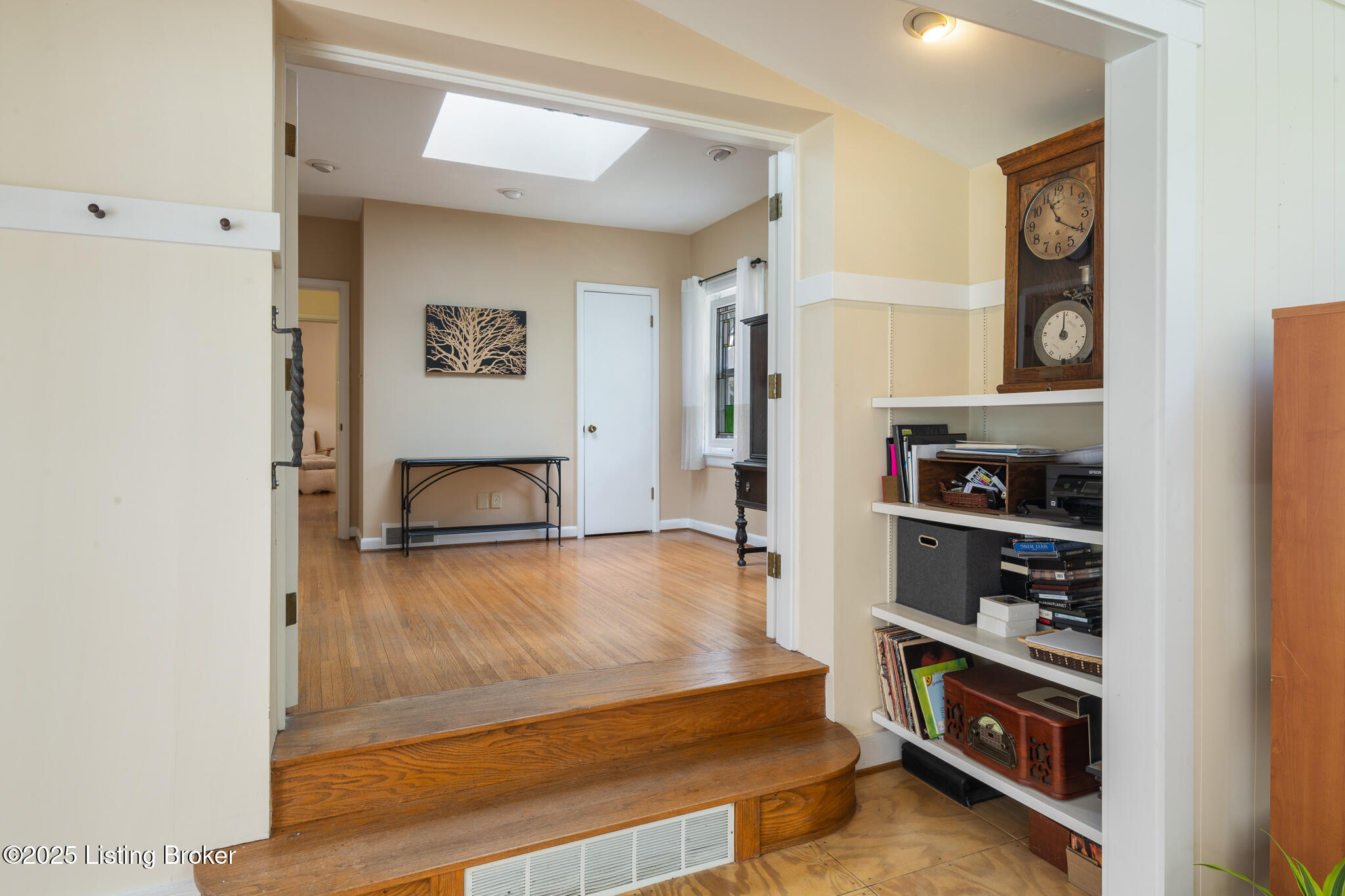 415 Oread Rd