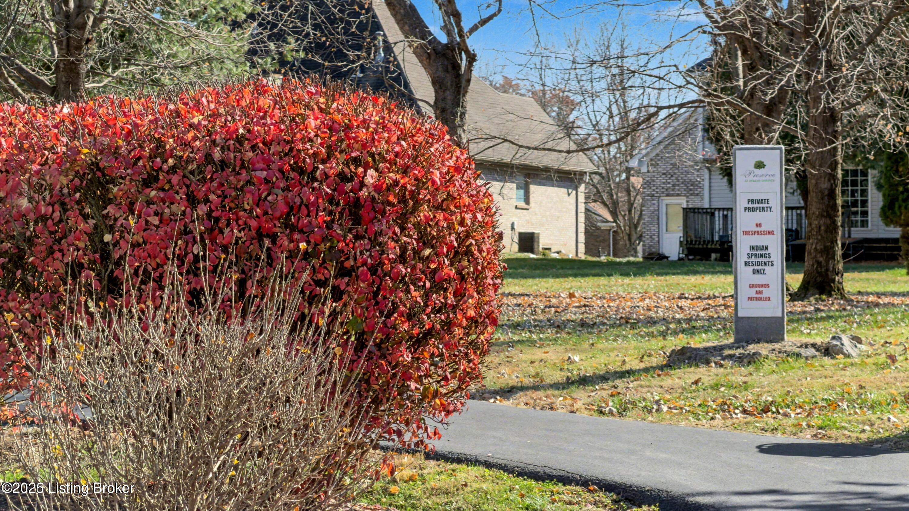 10906 Lake Vista Ct