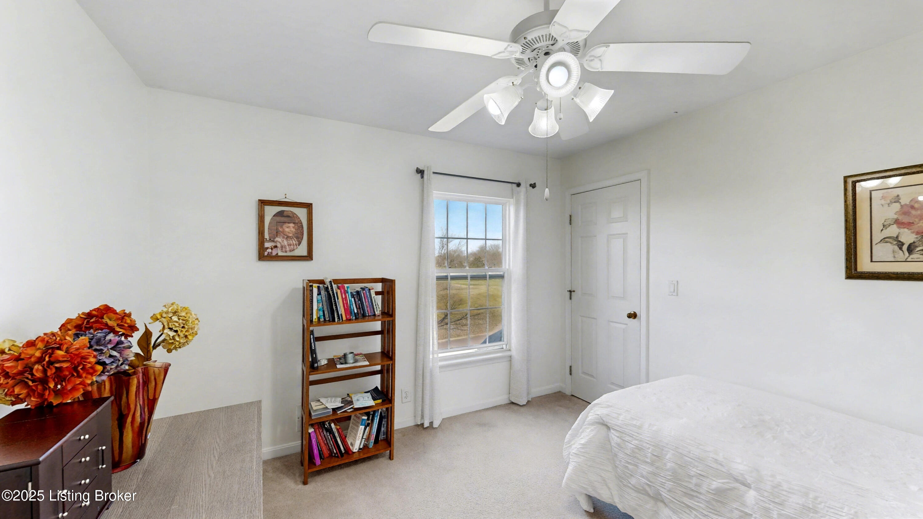 10906 Lake Vista Ct