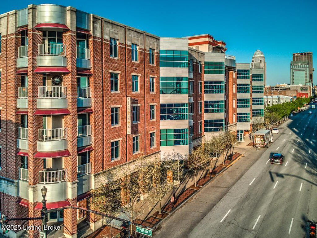 324 E Main St 229