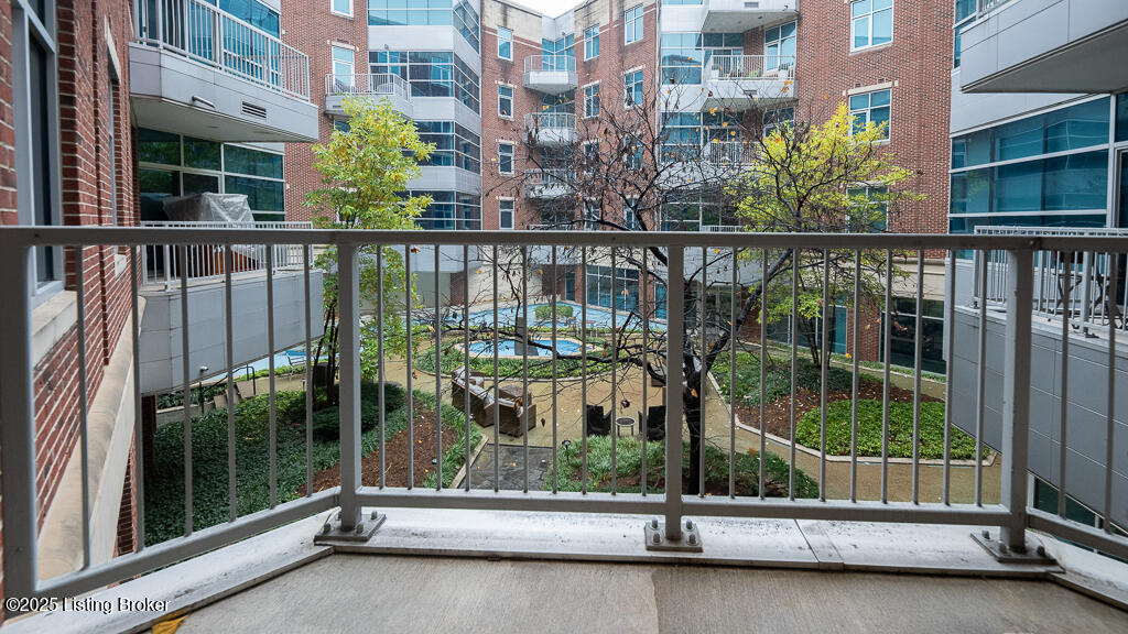 324 E Main St 229