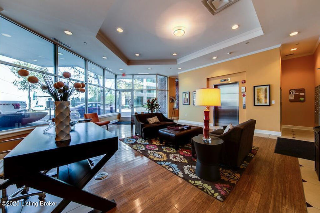 324 E Main St 229