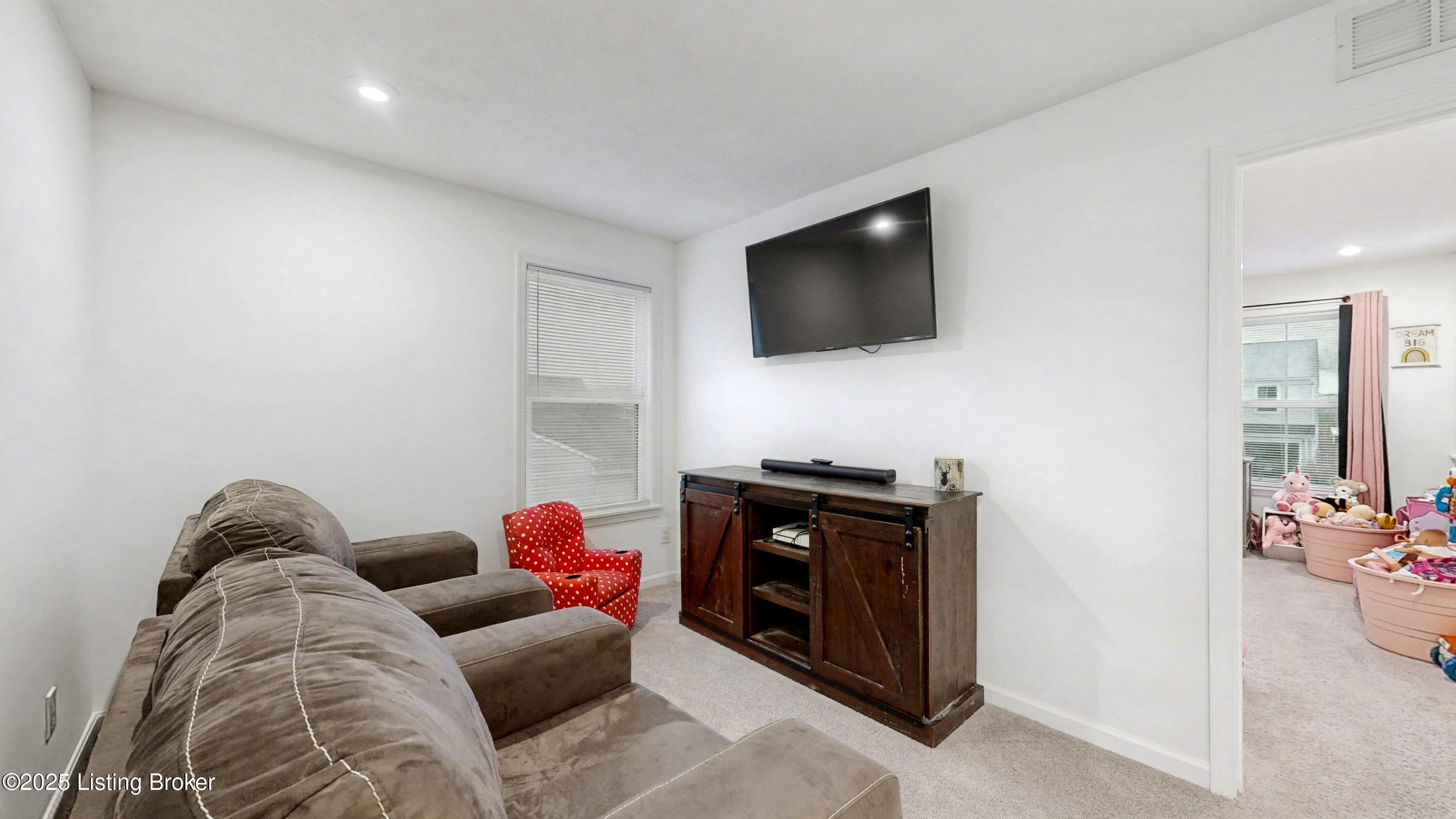 151 Blue Ridge Cir