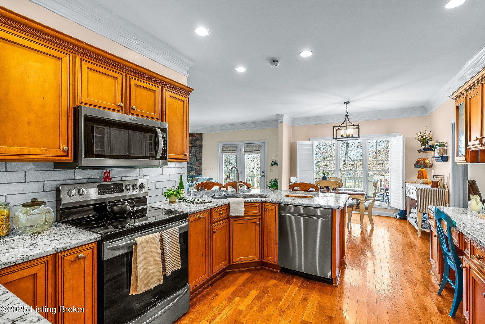5101 Clare Cove