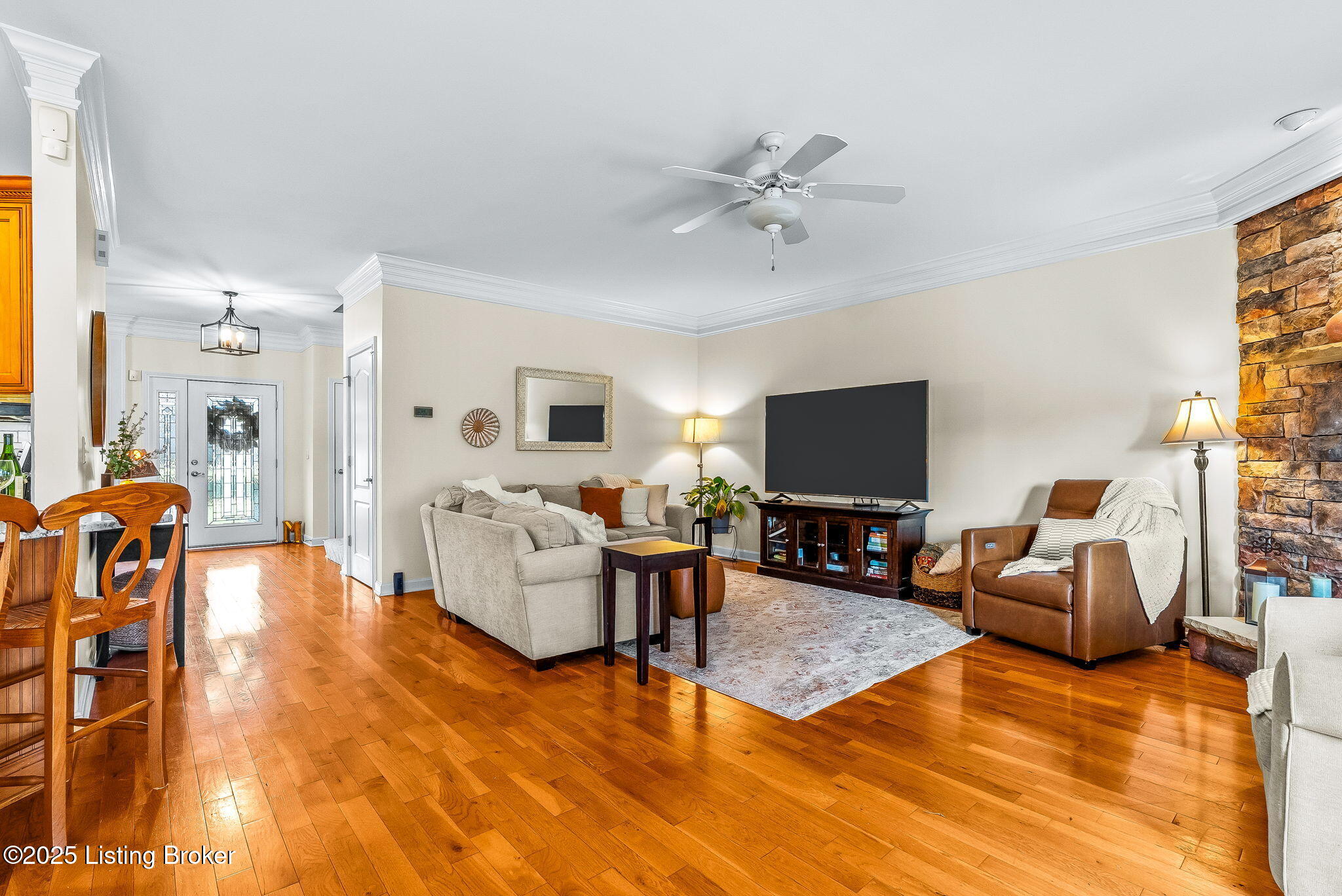 5101 Clare Cove