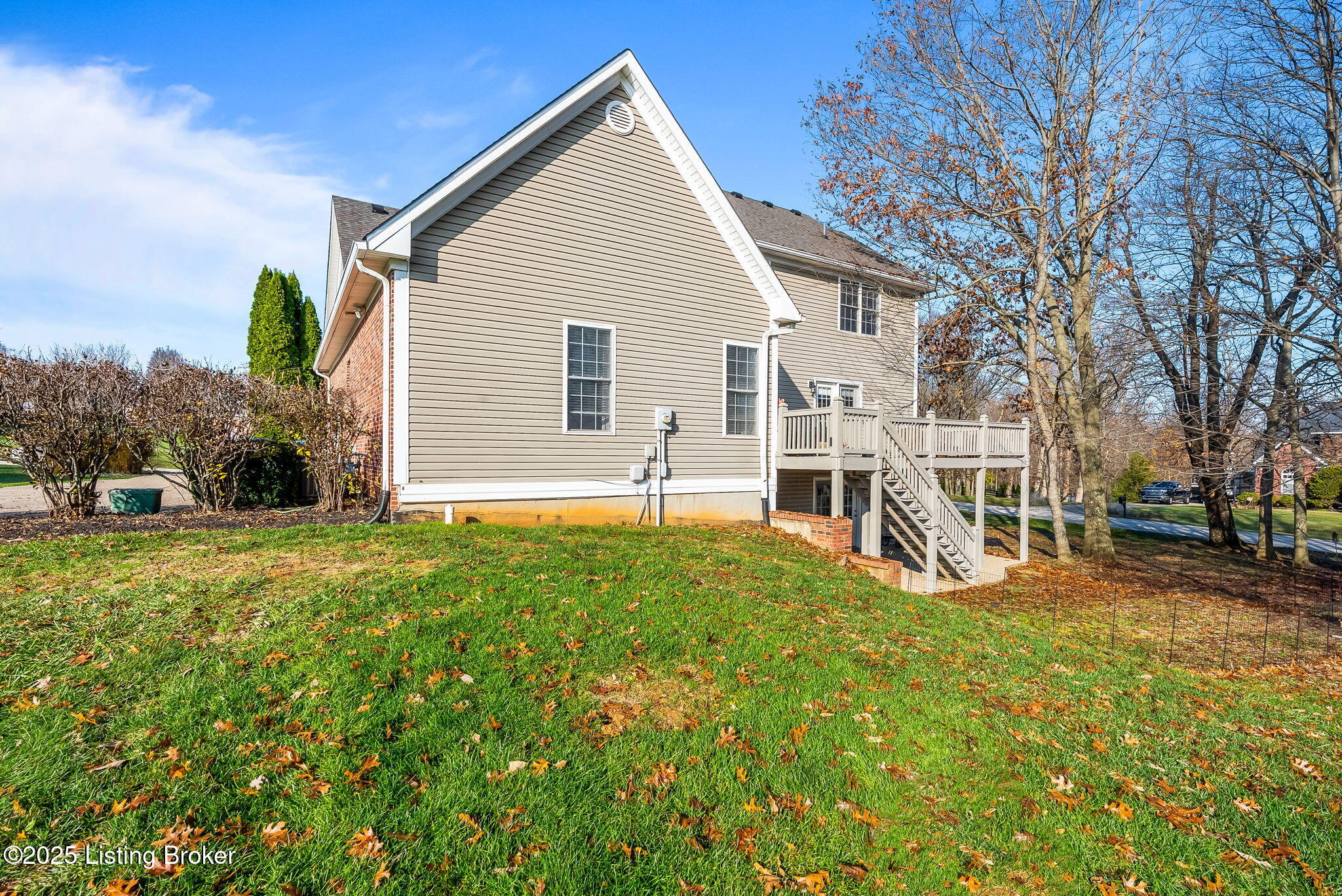 5101 Clare Cove