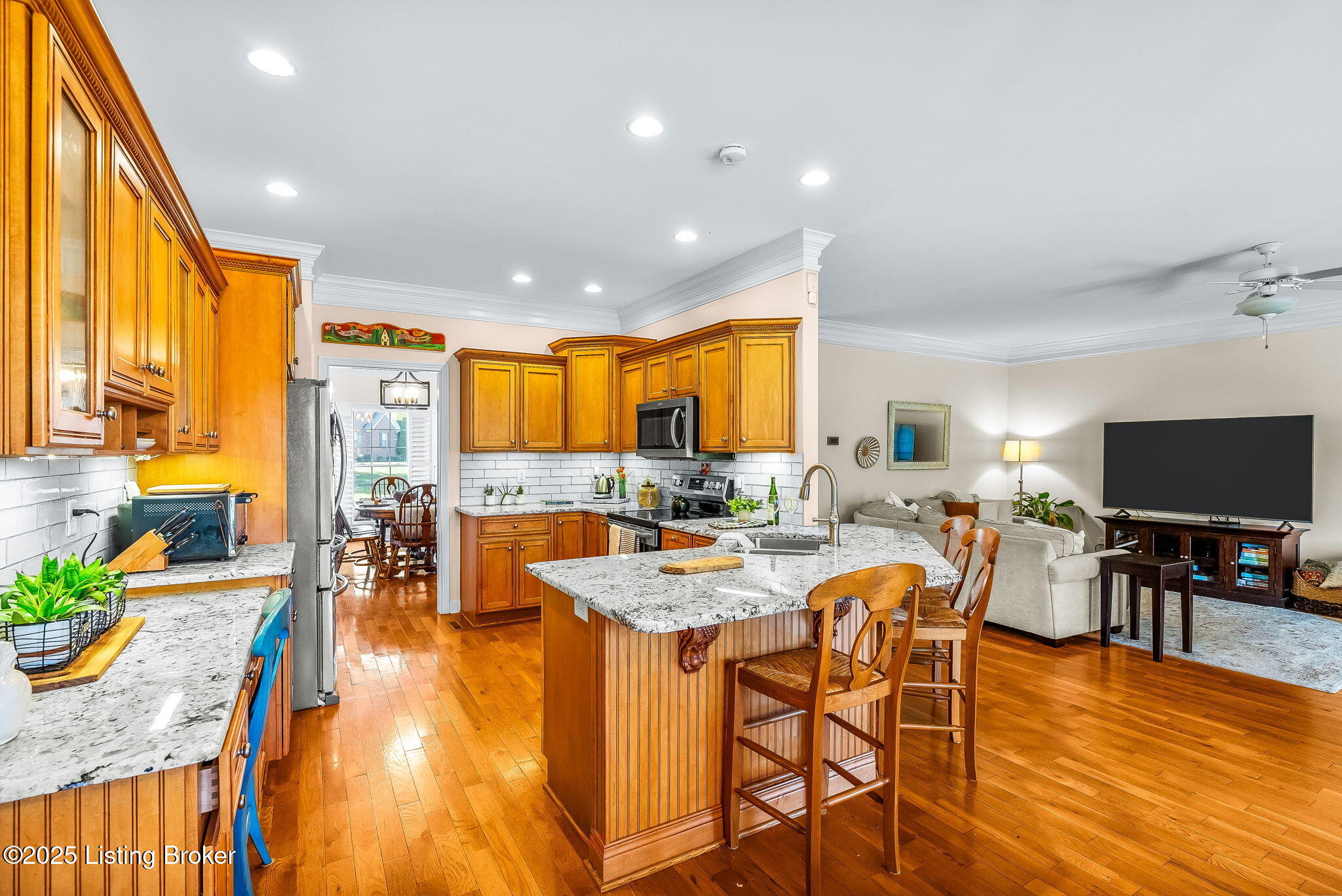 5101 Clare Cove
