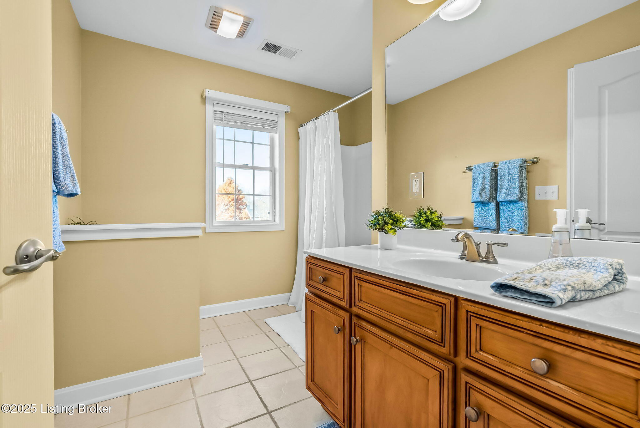5101 Clare Cove