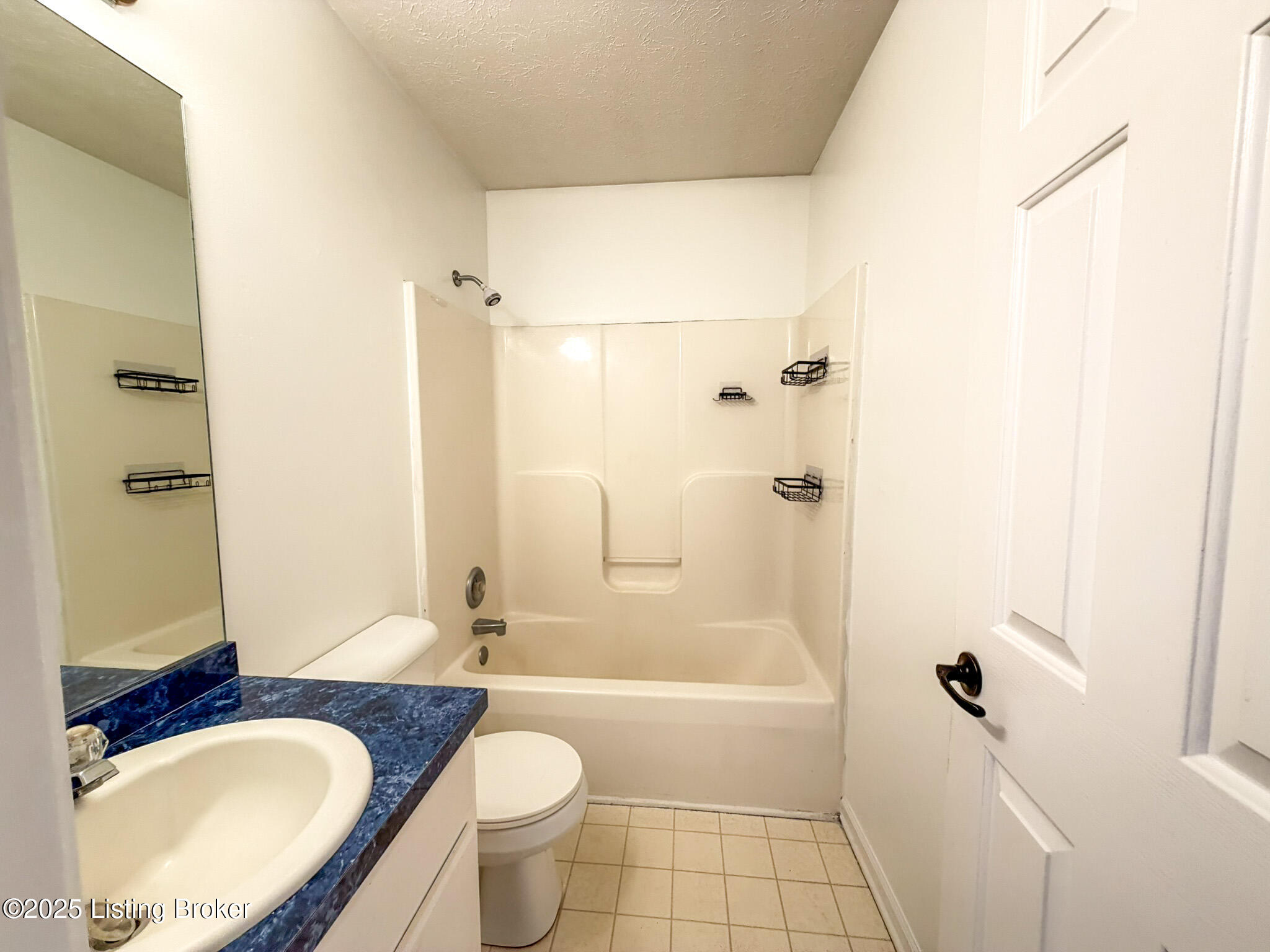 200 Woodfield Cir