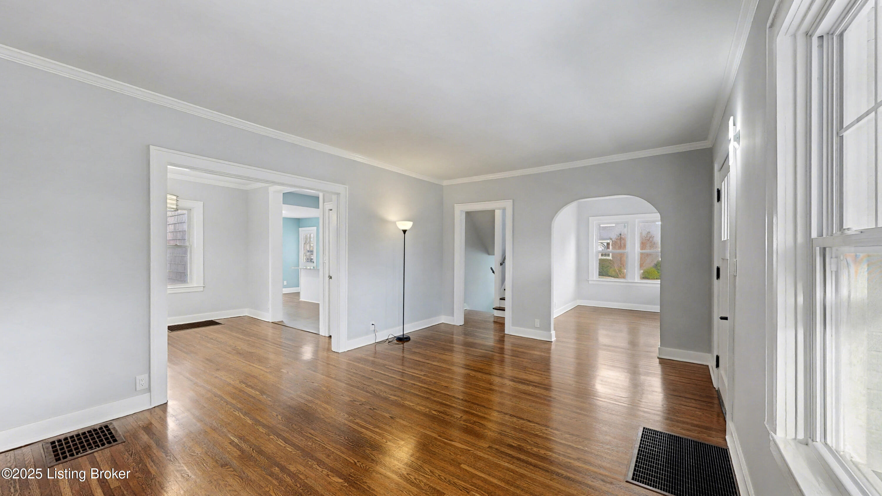 2221 Lowell Ave