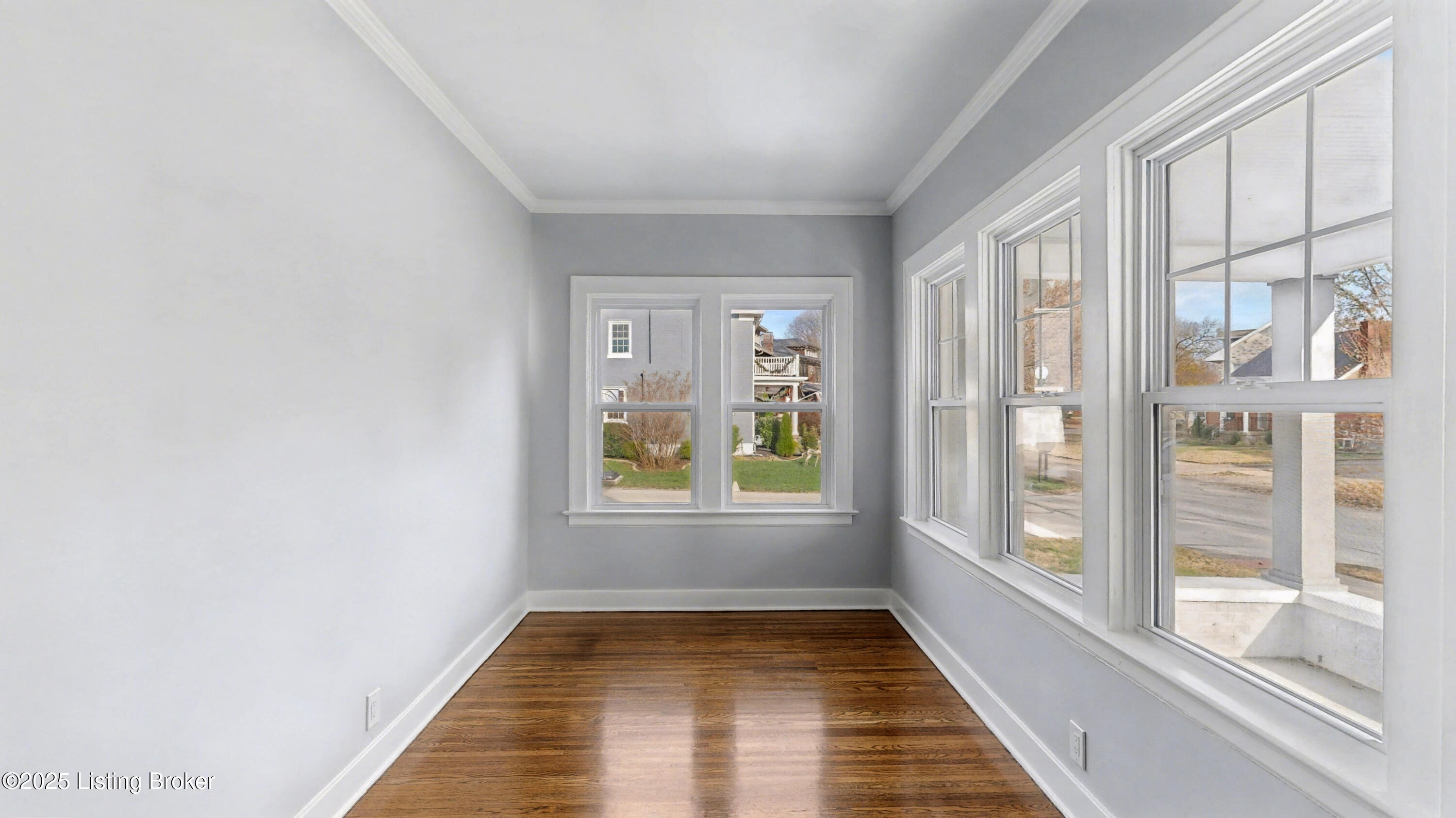 2221 Lowell Ave