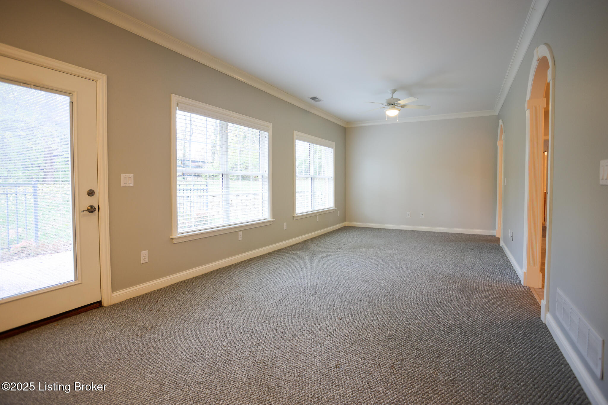 10712 Riva Rd