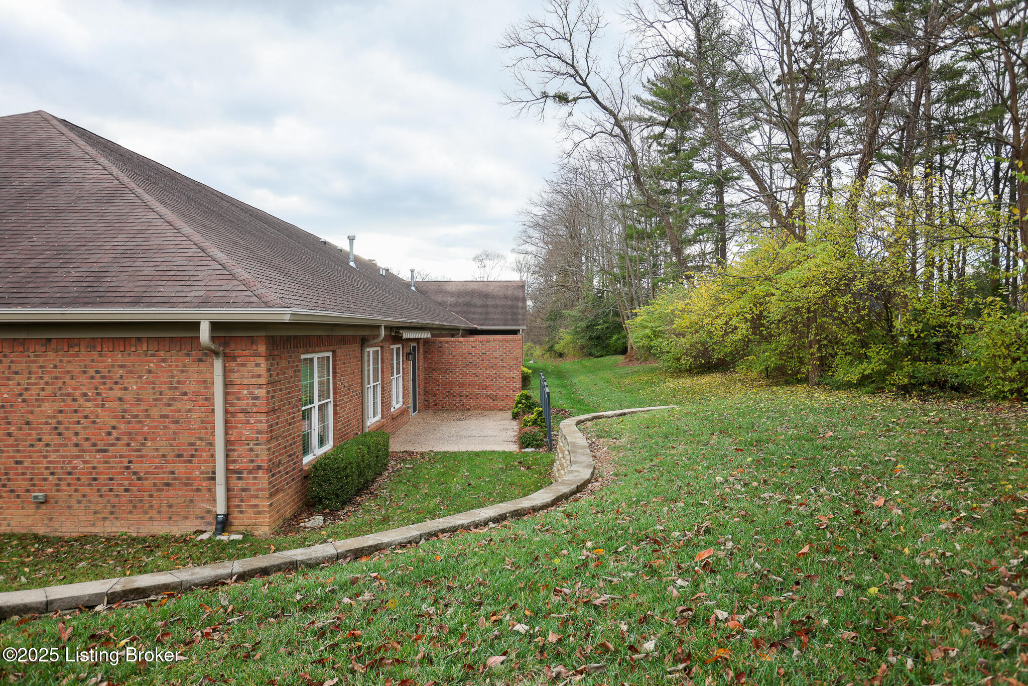10712 Riva Rd
