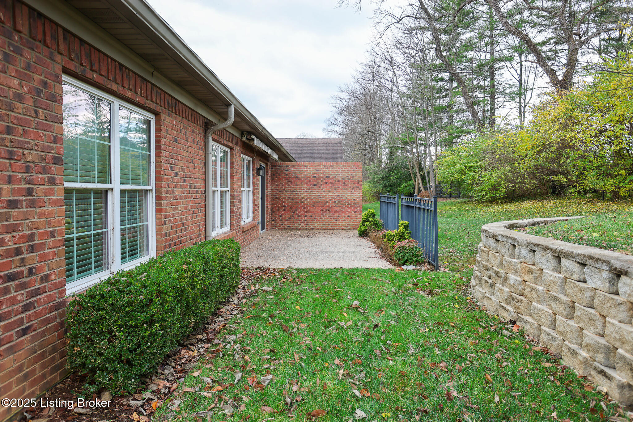 10712 Riva Rd