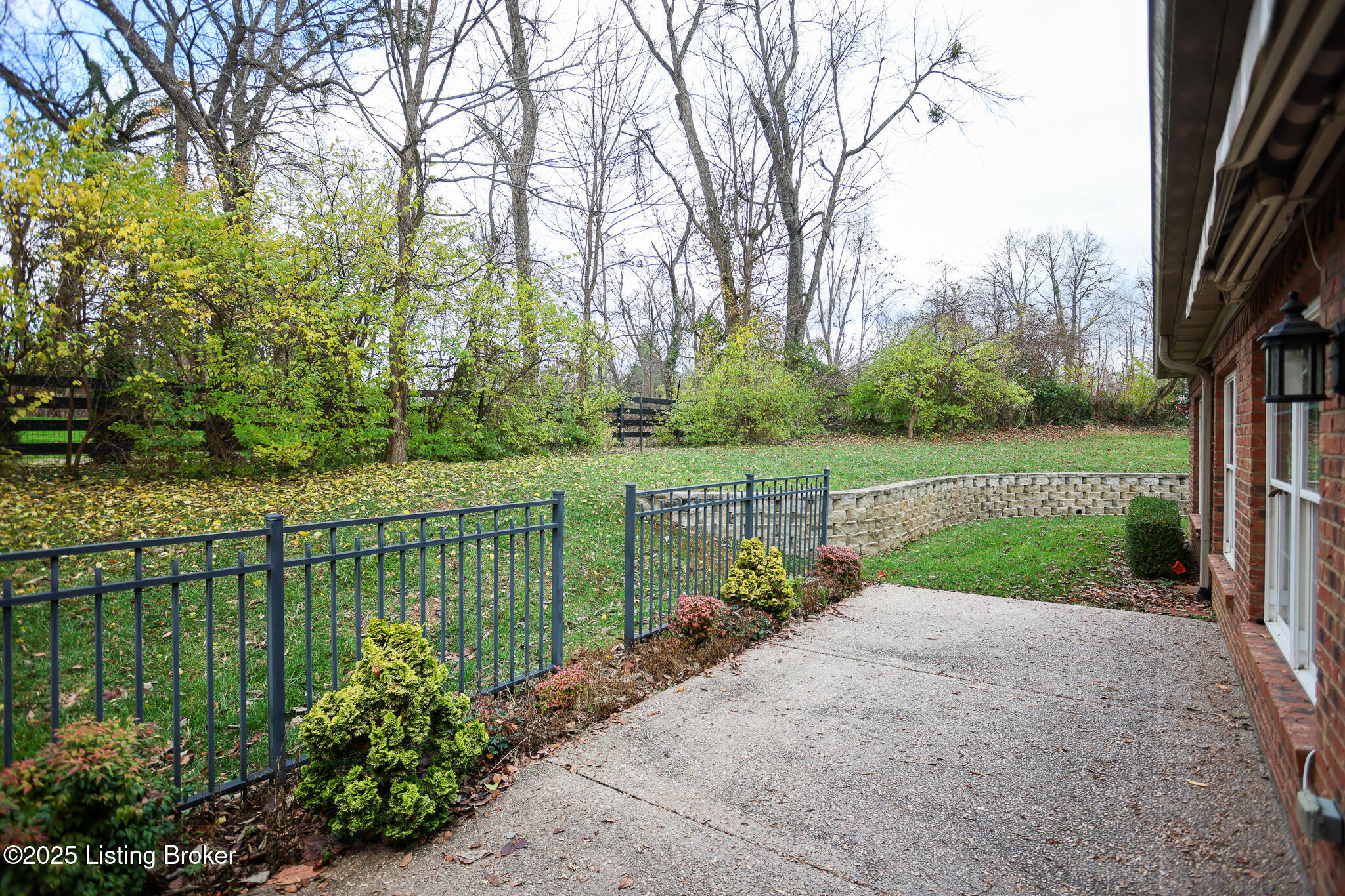10712 Riva Rd